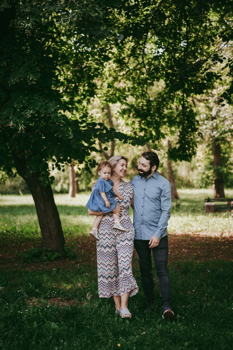 Jelena, Dositej i Valentina / porodicno fotografisanje. Deciji i porodicni fotograf u Beogradu Oksana Skendzic