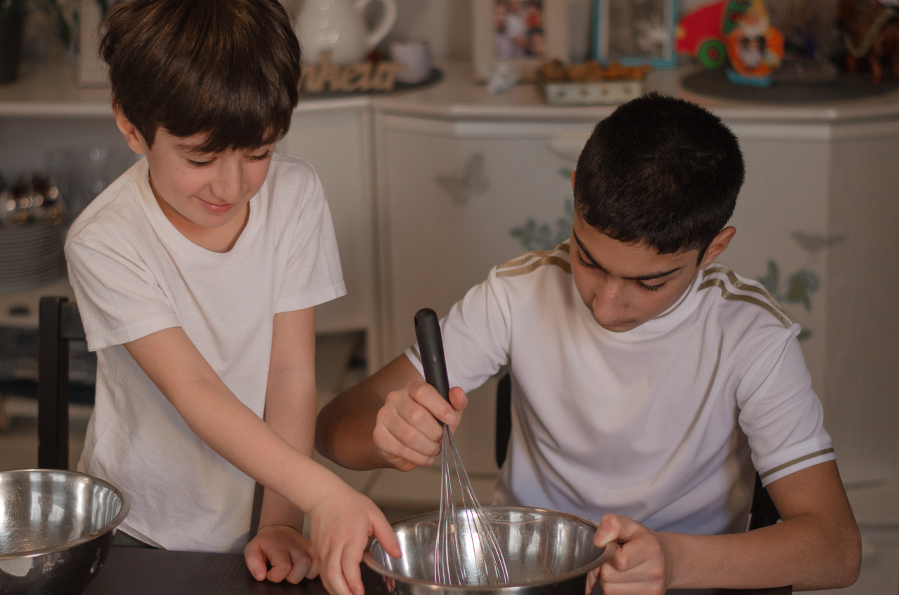 Goûter en famille. Ekaterina Brevet - photographe de mariage