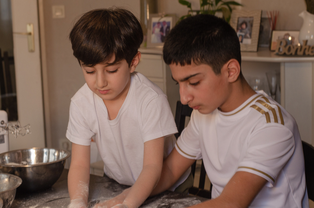 Goûter en famille. Ekaterina Brevet - photographe de mariage
