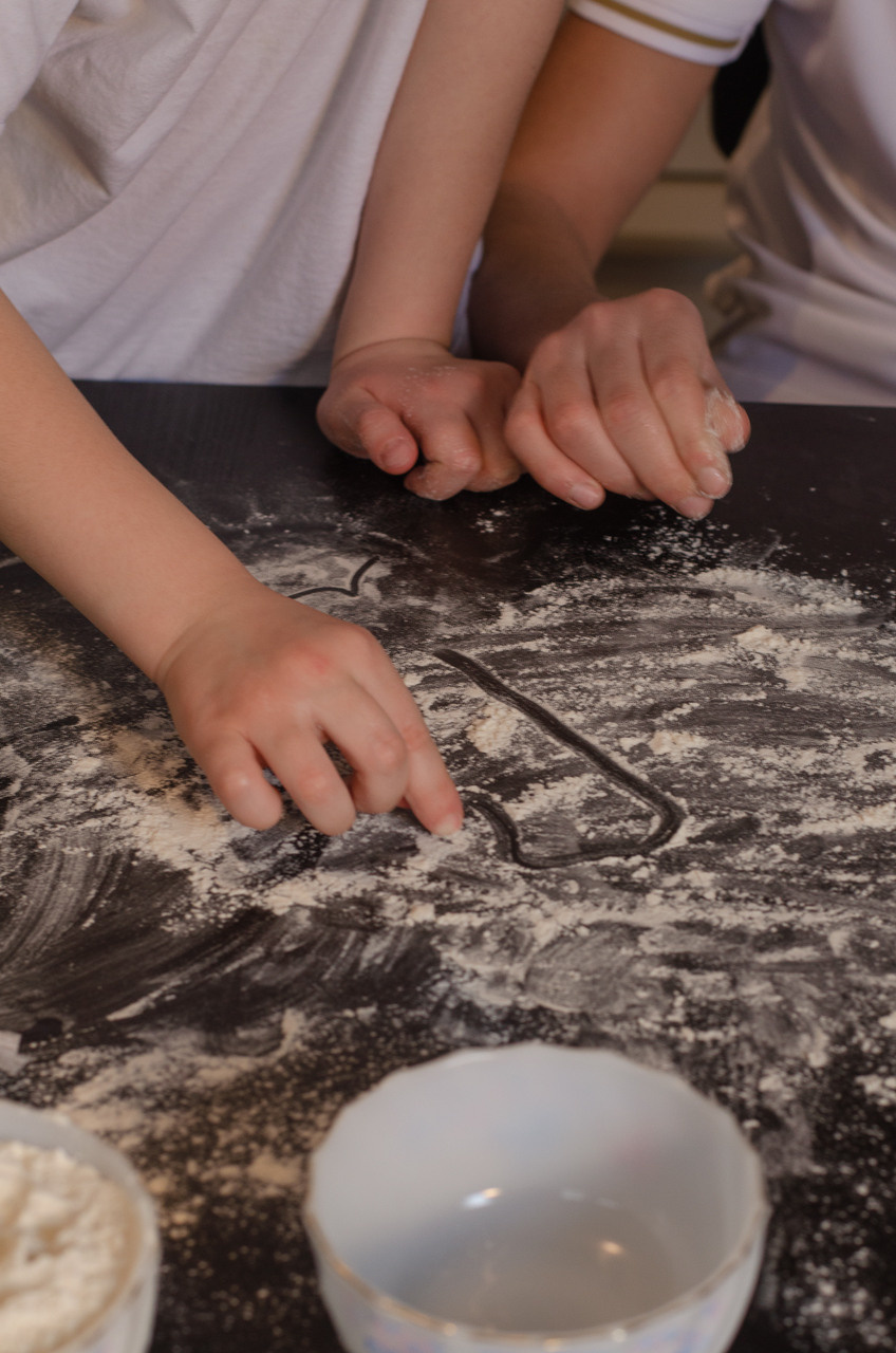 Goûter en famille. Ekaterina Brevet - photographe de mariage