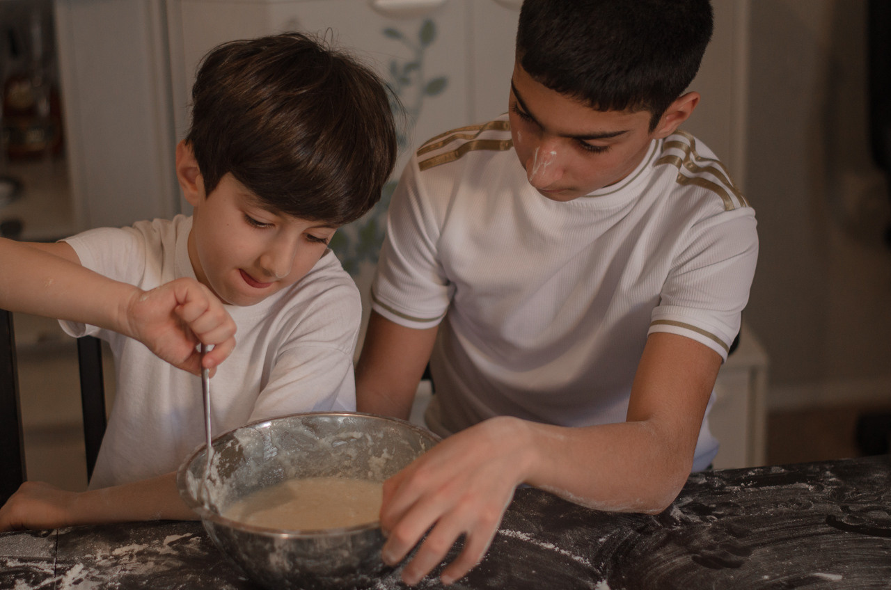 Goûter en famille. Ekaterina Brevet - photographe de mariage