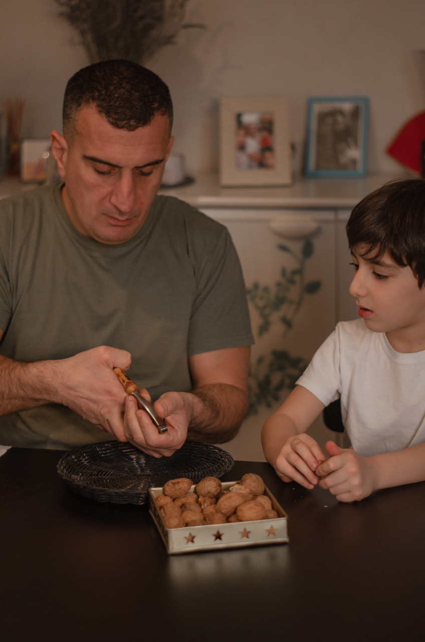Goûter en famille. Ekaterina Brevet - photographe de mariage