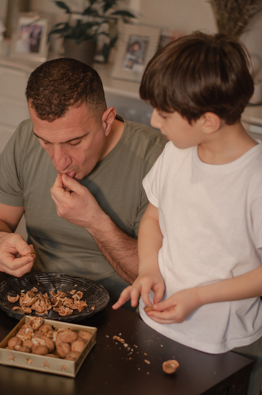 Goûter en famille. Ekaterina Brevet - photographe de mariage