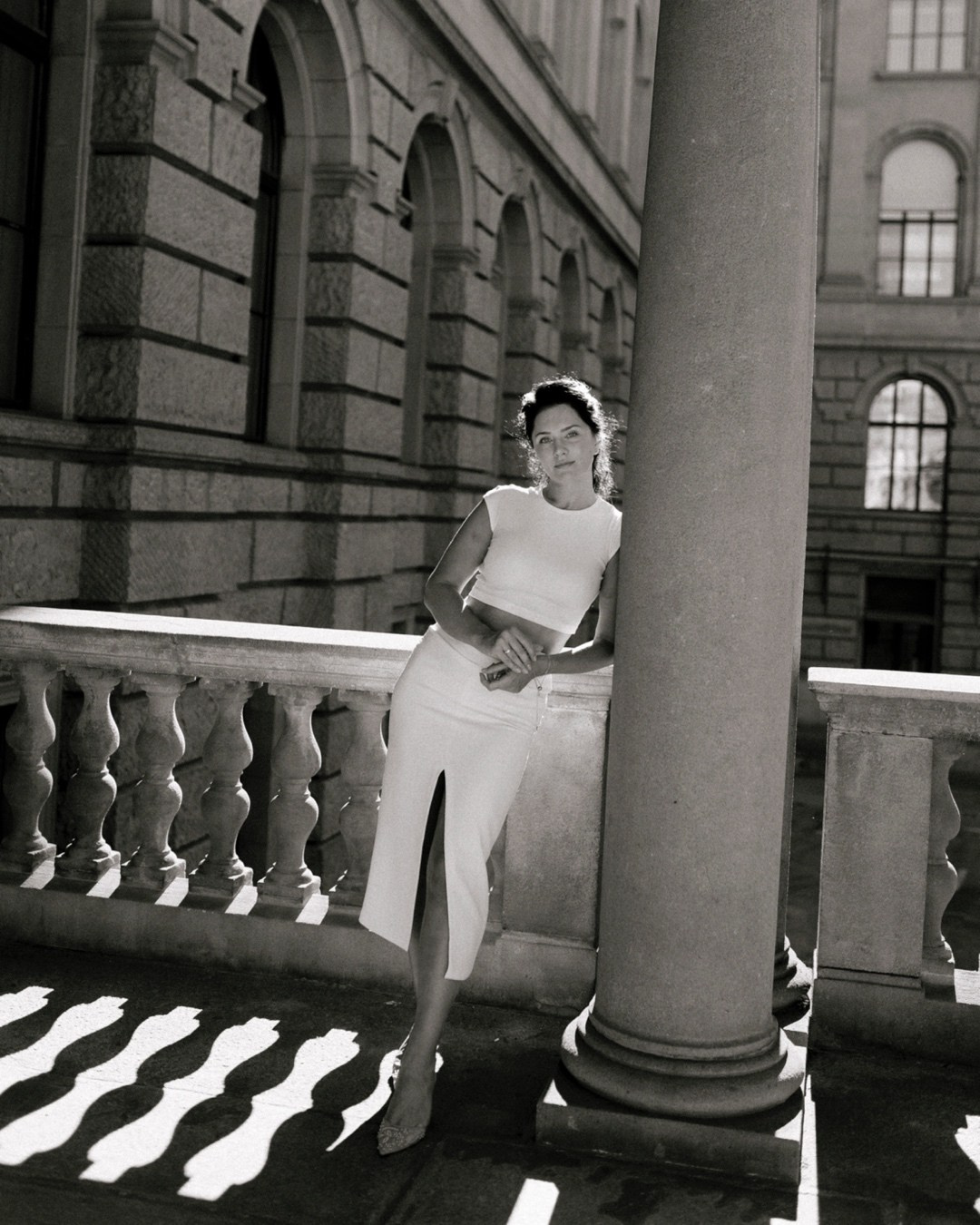 Polina Sobol — family & documentary photographer in Bern. Outdoor & urban photo sessions for families, kids and couples