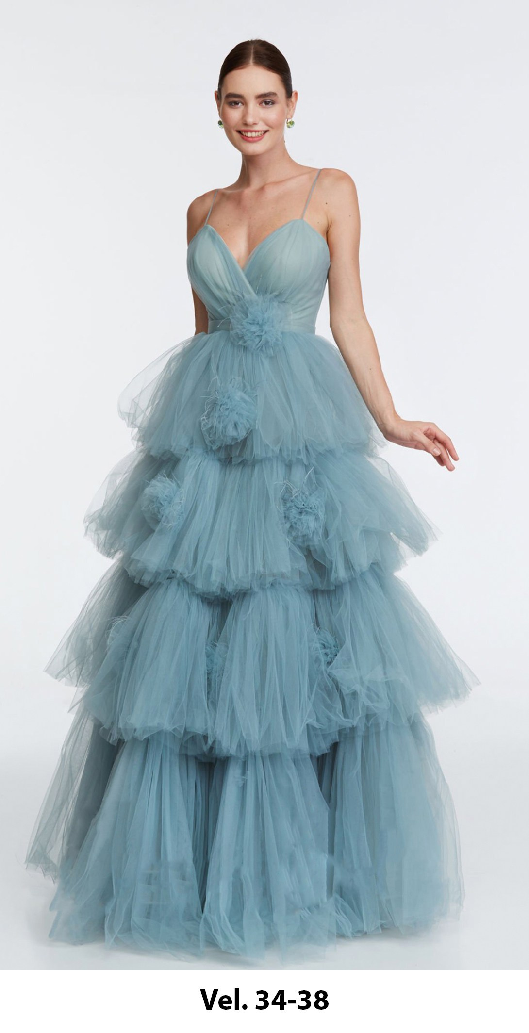 Прокат пышных платьев на фотосессию в Праге и Чехии. Профессиональный фотограф в Праге Анастасия Харитонова