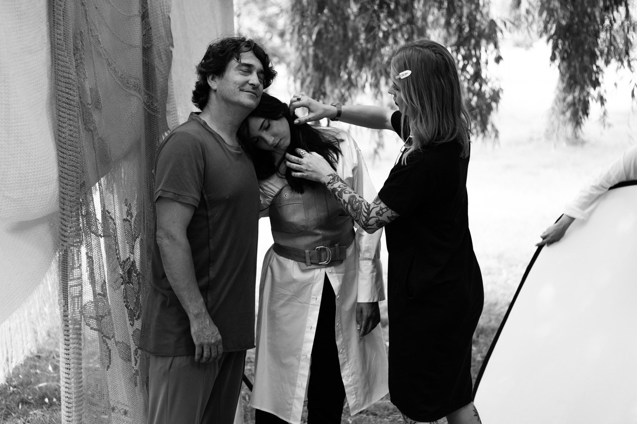 BACKSTAGE. Dana Lišková — Empathetic Photographer | Introspective Artist |Neurodivergent Coach | Founder of Artepy.cz