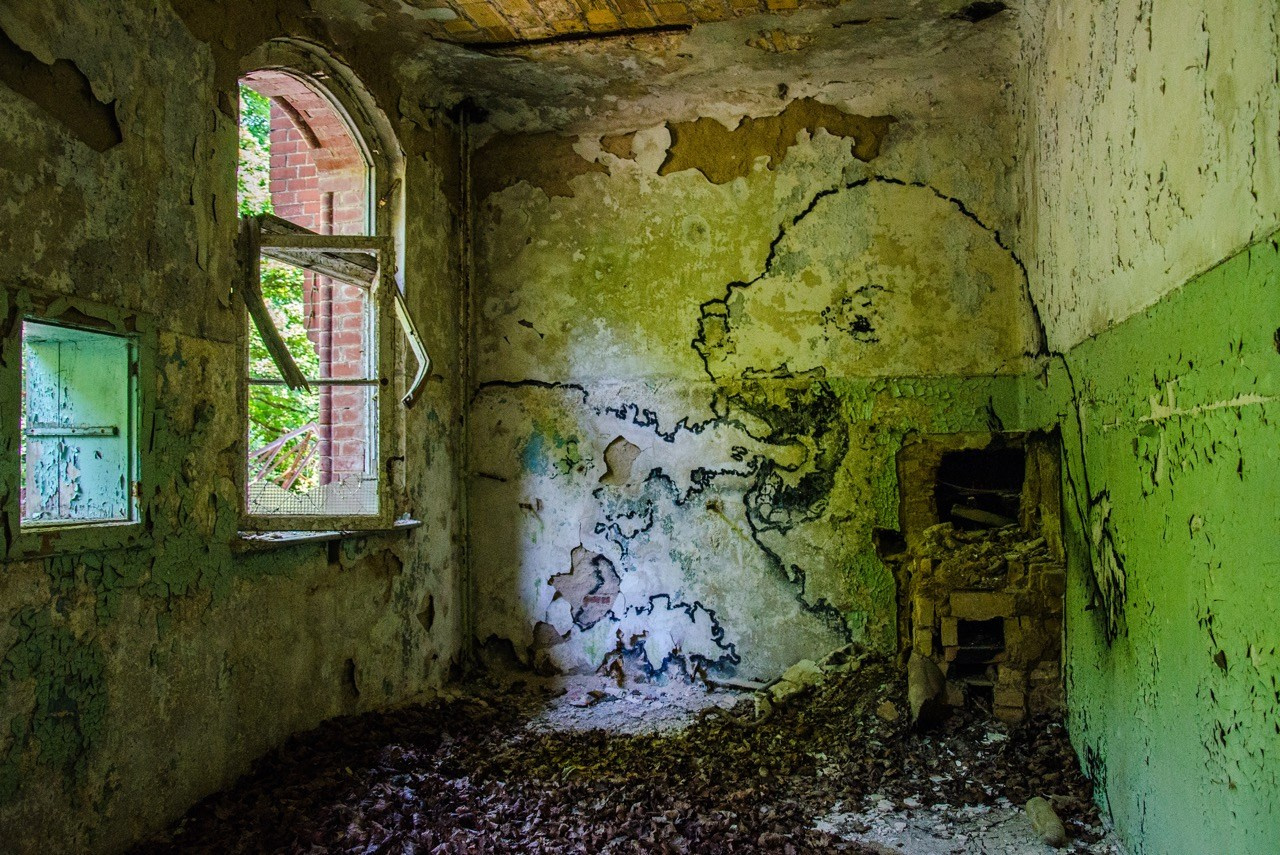 Aesthetic of Chaos. Katerina Kiper Photography