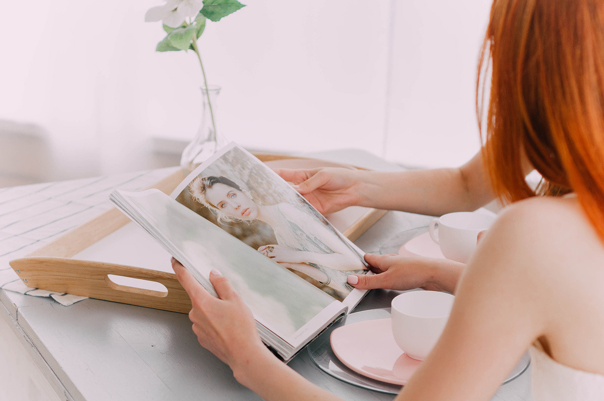 Hen party studio photoshoot. Photographer Rouen, France