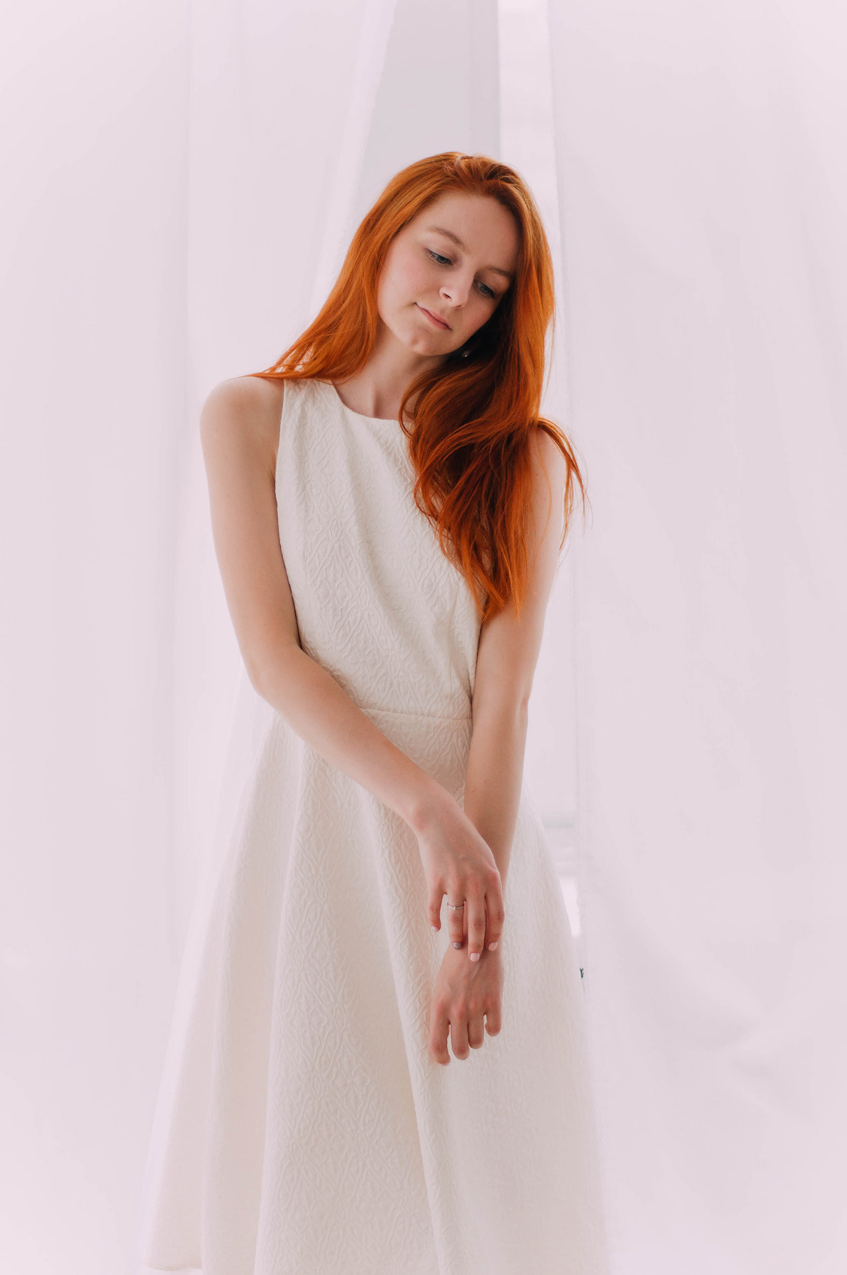 Stacy studio photoshoot. Photographer Rouen, France