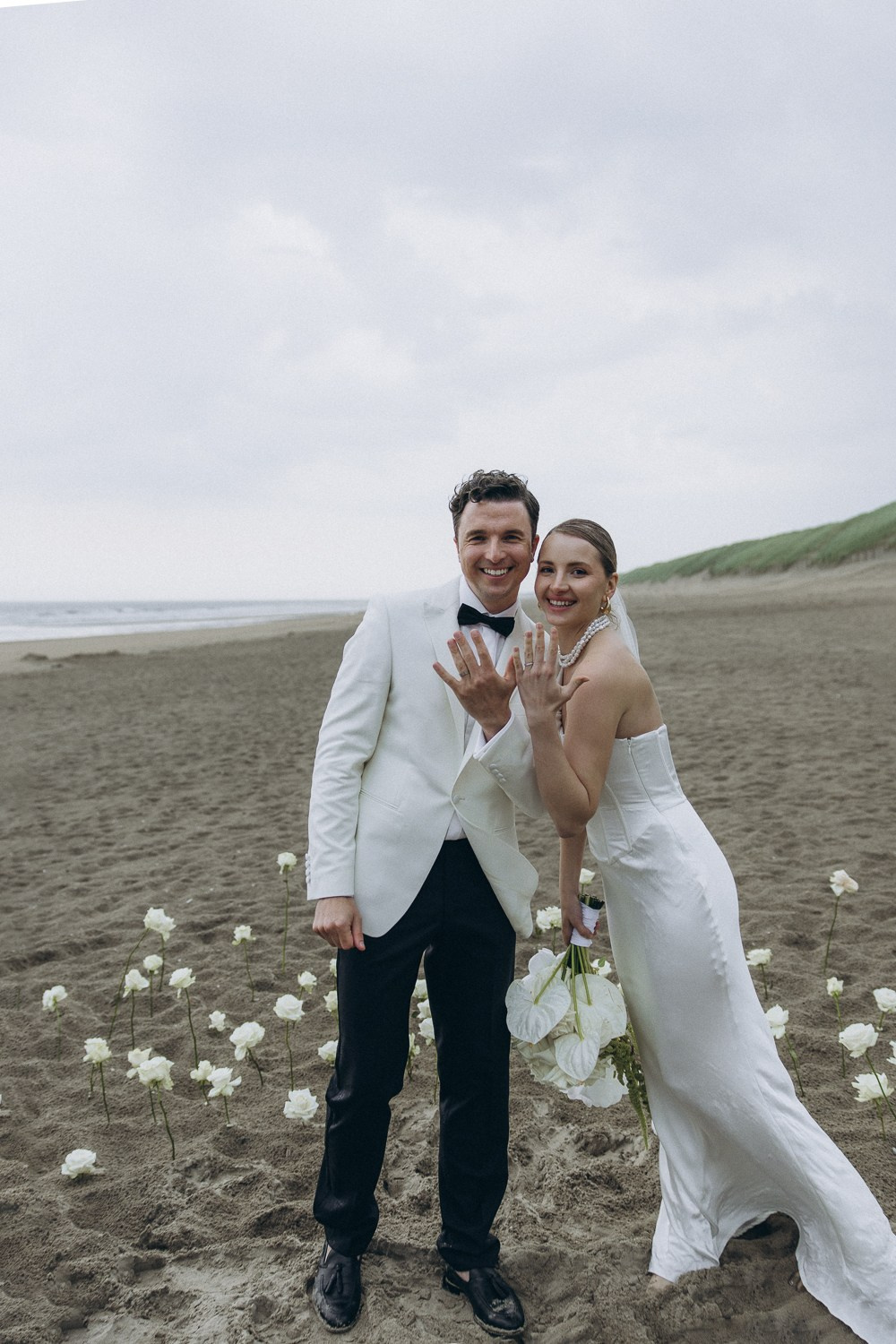 Hochzeit zu zweit am Meer Anastasia & Alex. Familien & Hochzeitfotografin Nadja Holzmann