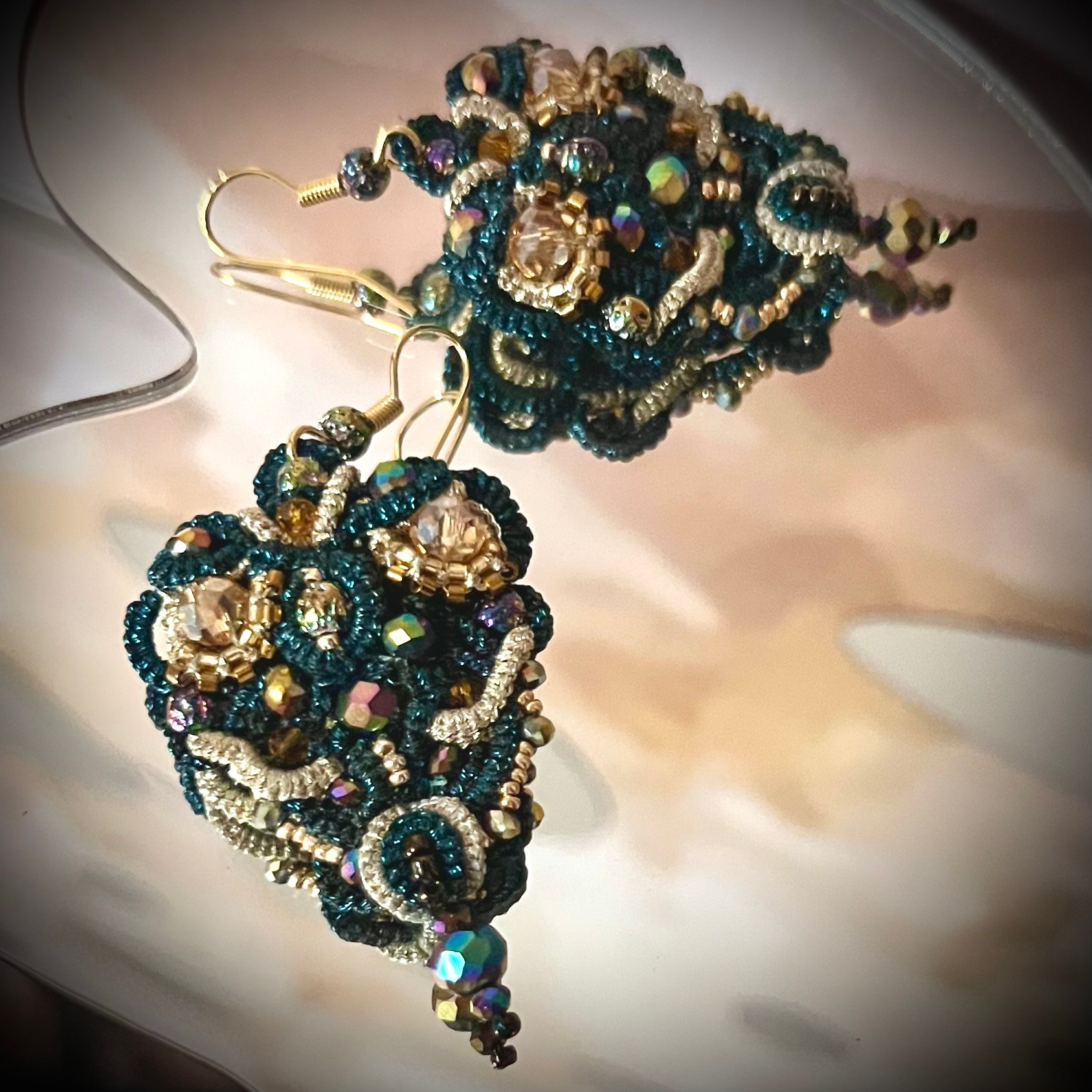 Изделия ручной работы. Уникальные украшения, вышивки, дизайнерские пла. Милок и Кирок это позитивные и реальные персоны из Люксембурга, много