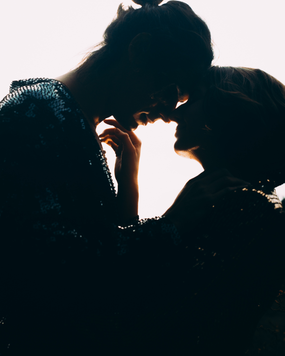 Professional Photographer in Berlin — Portraits, Love Story, Events, F