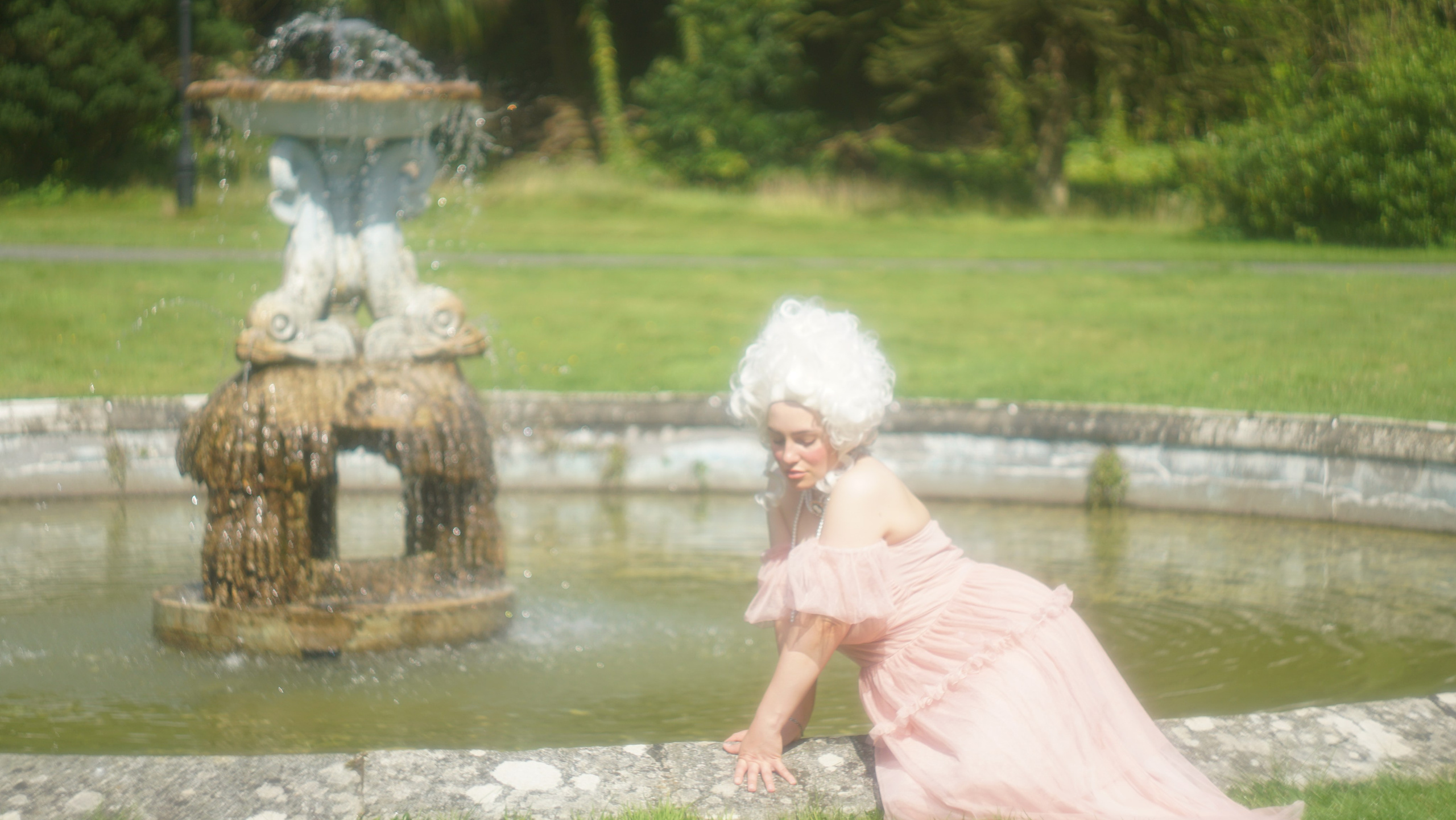 Creative Portrait Photographer in Ireland — AMELPOMENEM