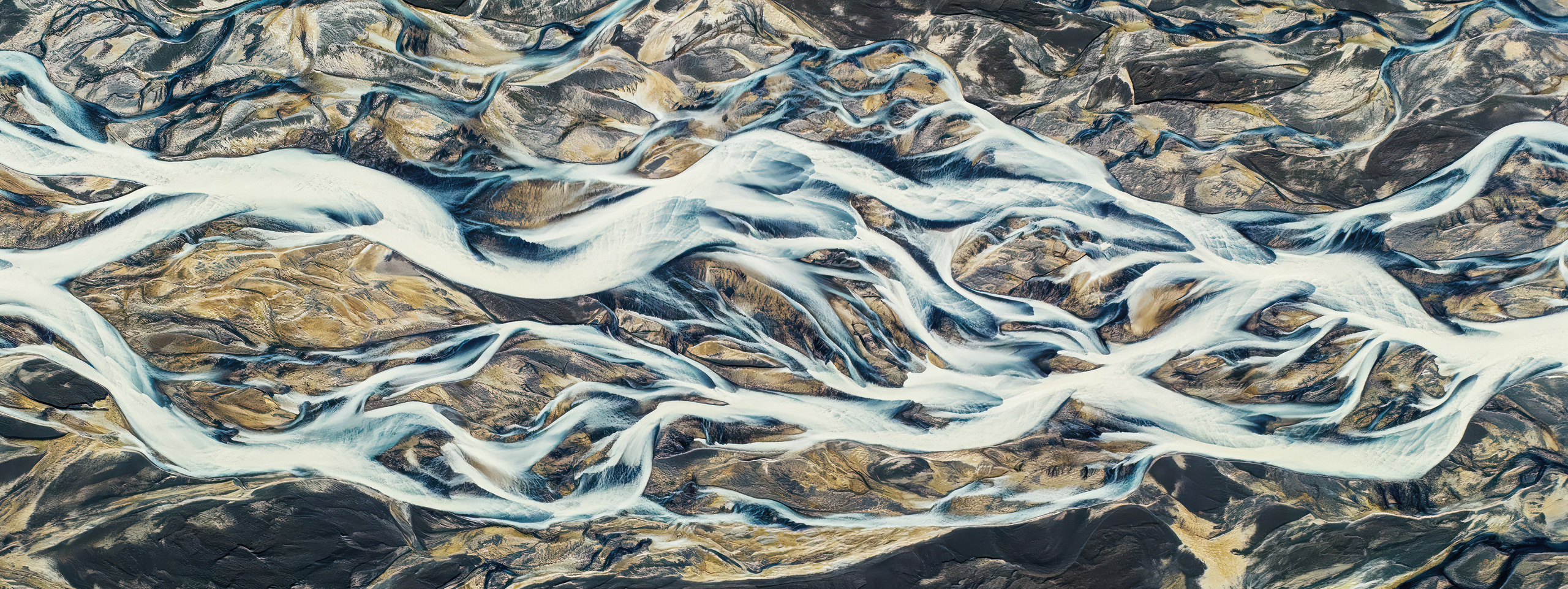 Unforgettable Iceland. Pet, Senior, Landscape, portrait studio, photographer in Miami and Sou