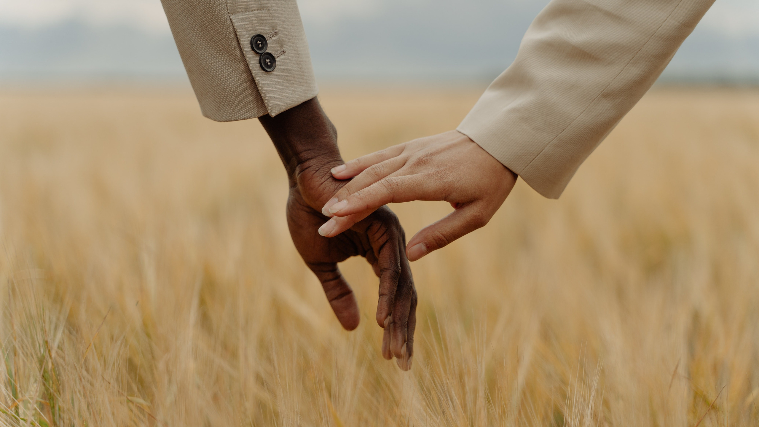 Q&A. Mallorca Wedding, Corporate & Social Photographer