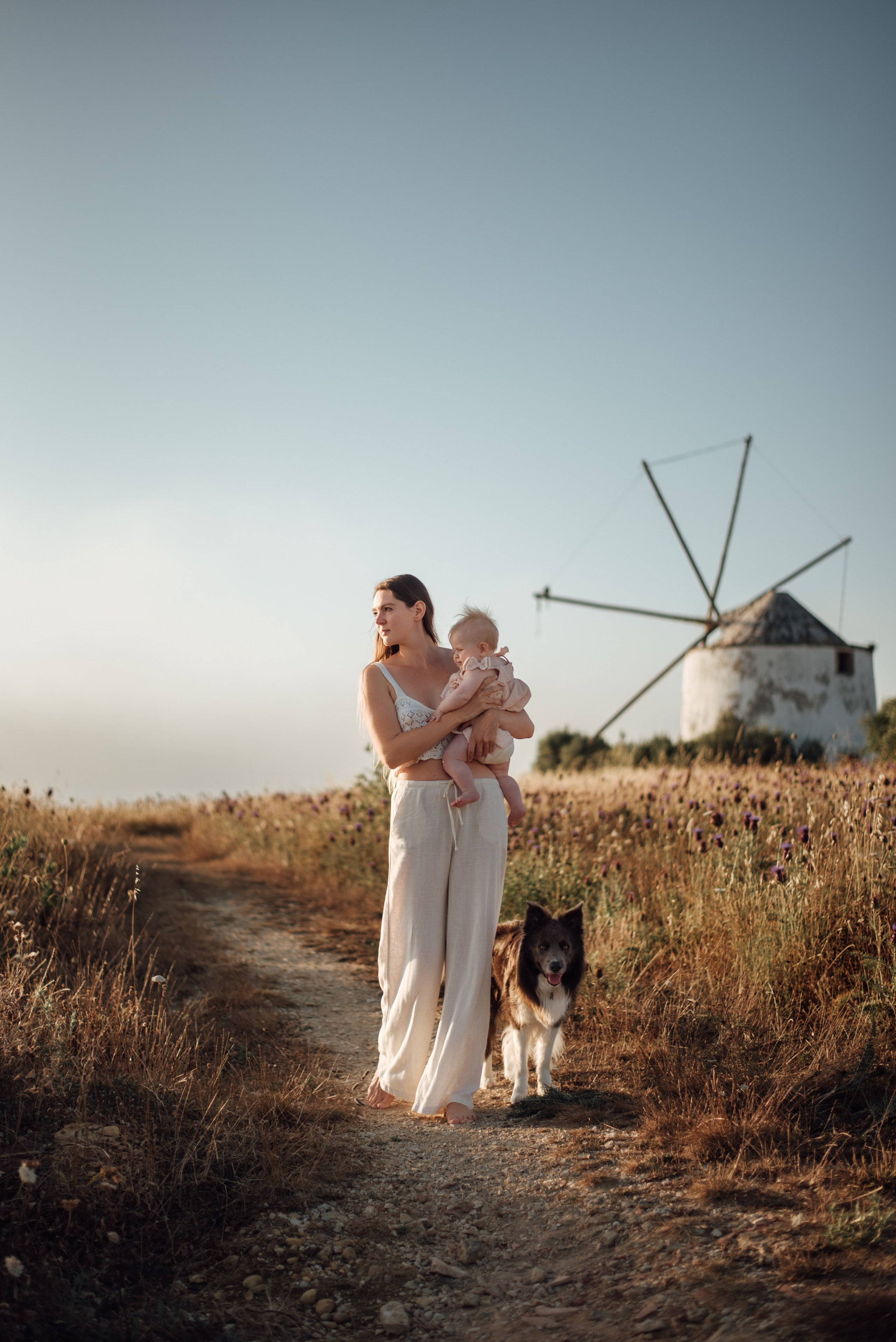 Mateřství. Nevýchova. Život v souladu s přírodou. Jóga