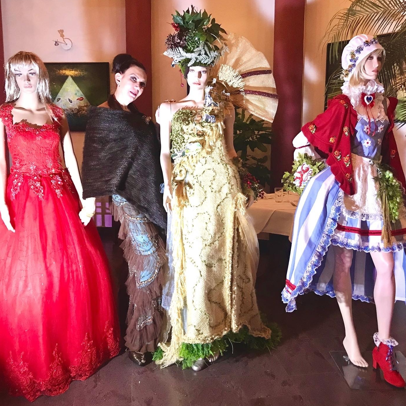 Изделия ручной работы. Уникальные украшения, вышивки, дизайнерские пла. Милок и Кирок это позитивные и реальные персоны из Люксембурга, много