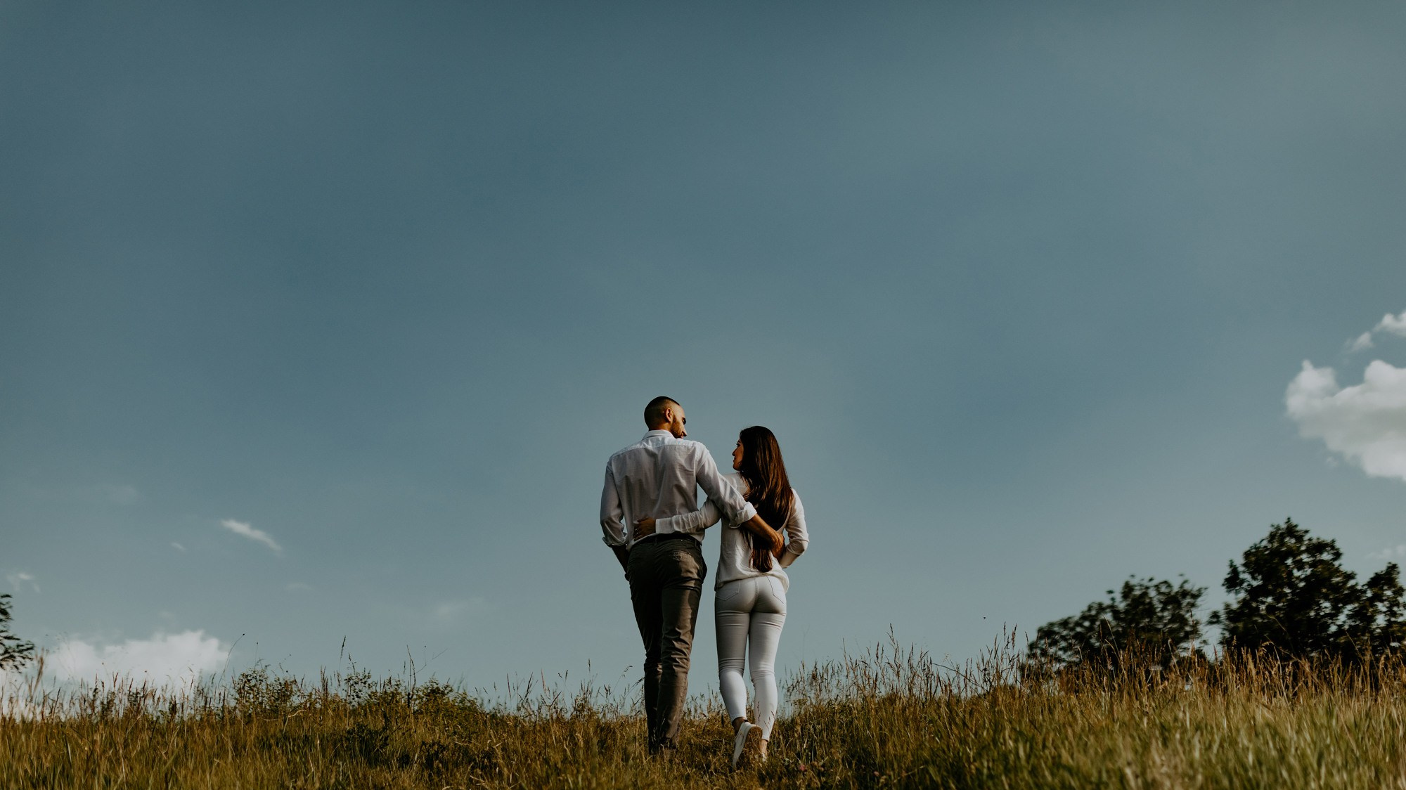 VIDEO. Wedding photographer and videographer