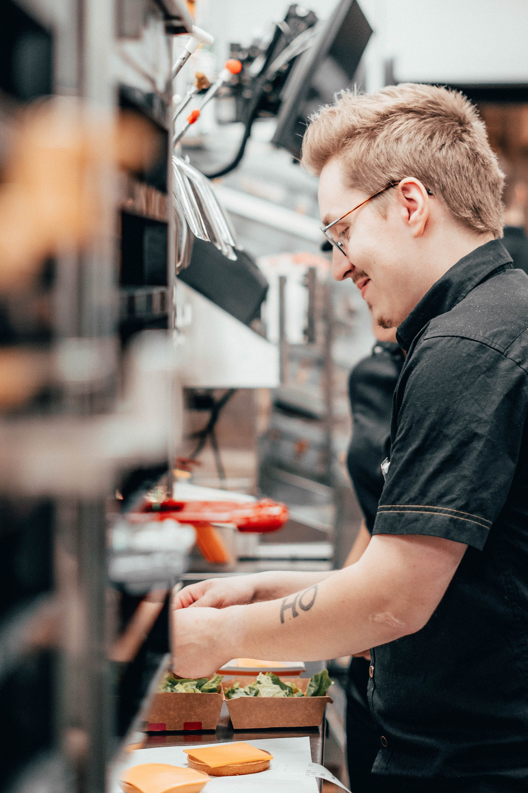 Hääkuvaus Kuopiossa Valmistujaiskuvaus  Ristiäiskuvaus Valokuvaaja Kuopiossa Tapahtumakuvaus Kuopiossa. VEKE MEDIA