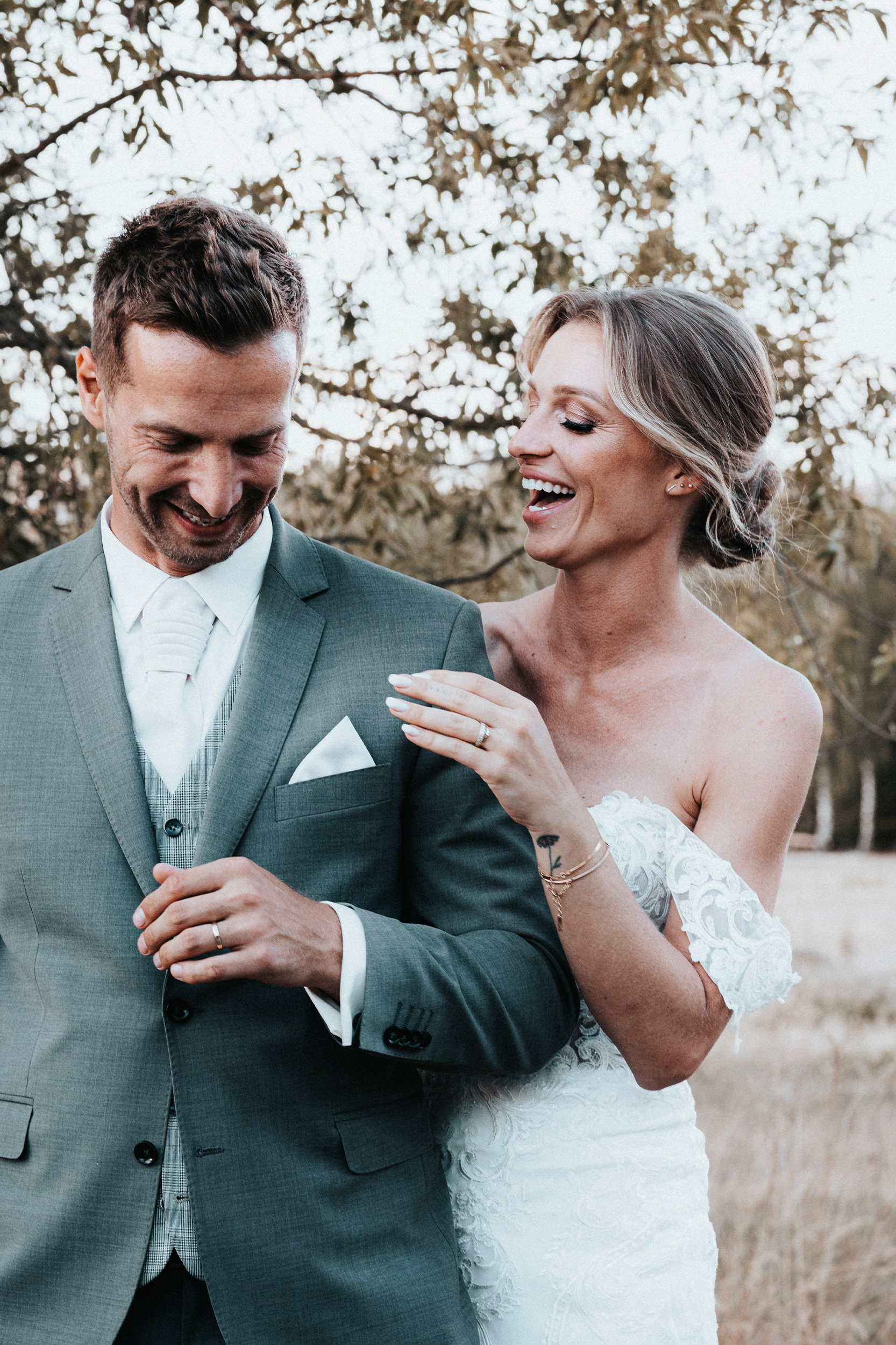 Contact photo and video Prague. Dana Lišková — Empathetic Photographer | Introspective Artist |Neurodivergent Coach | Founder of Artepy.cz