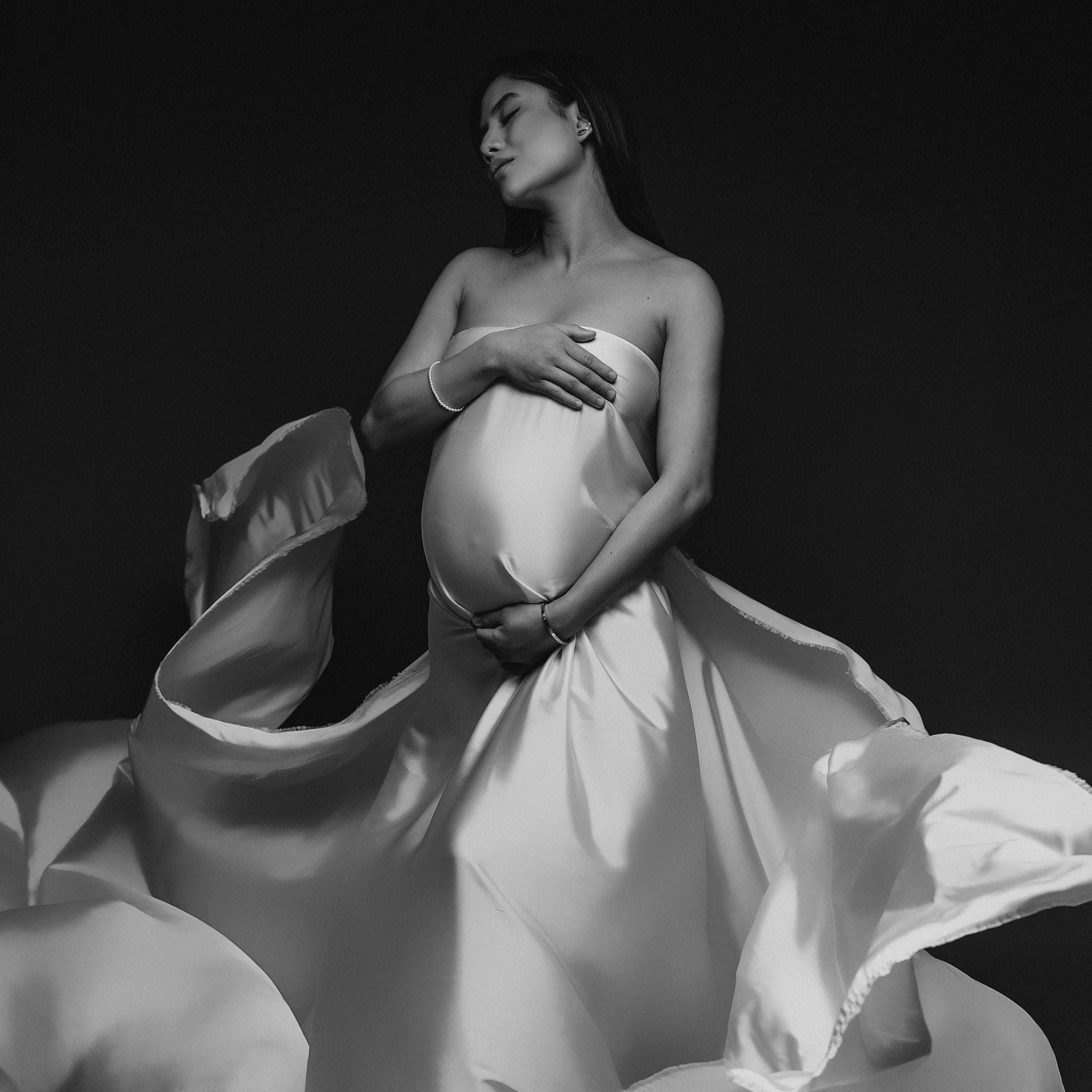 Maternity/Love story/Wedding photographer