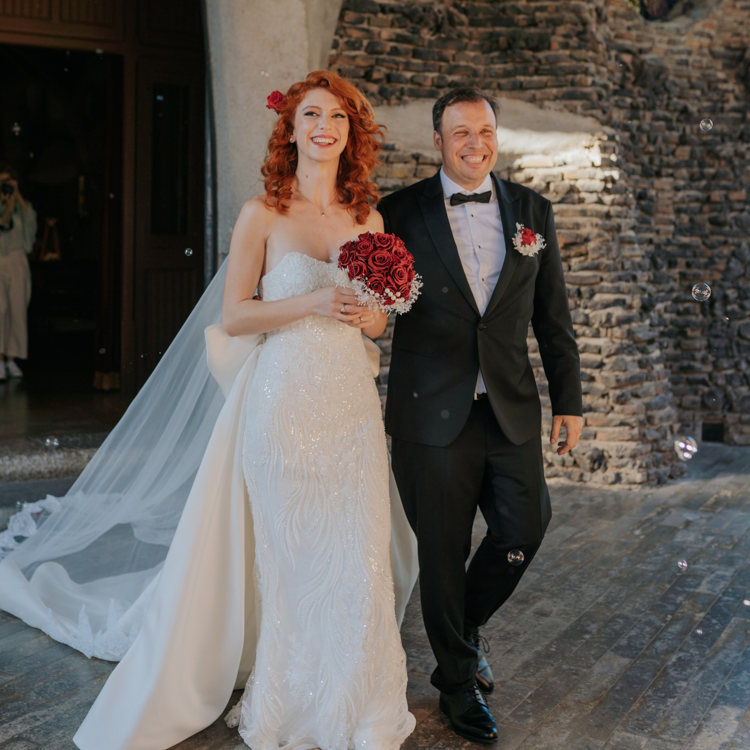 Barcelona city Candid Wedding Photo Session