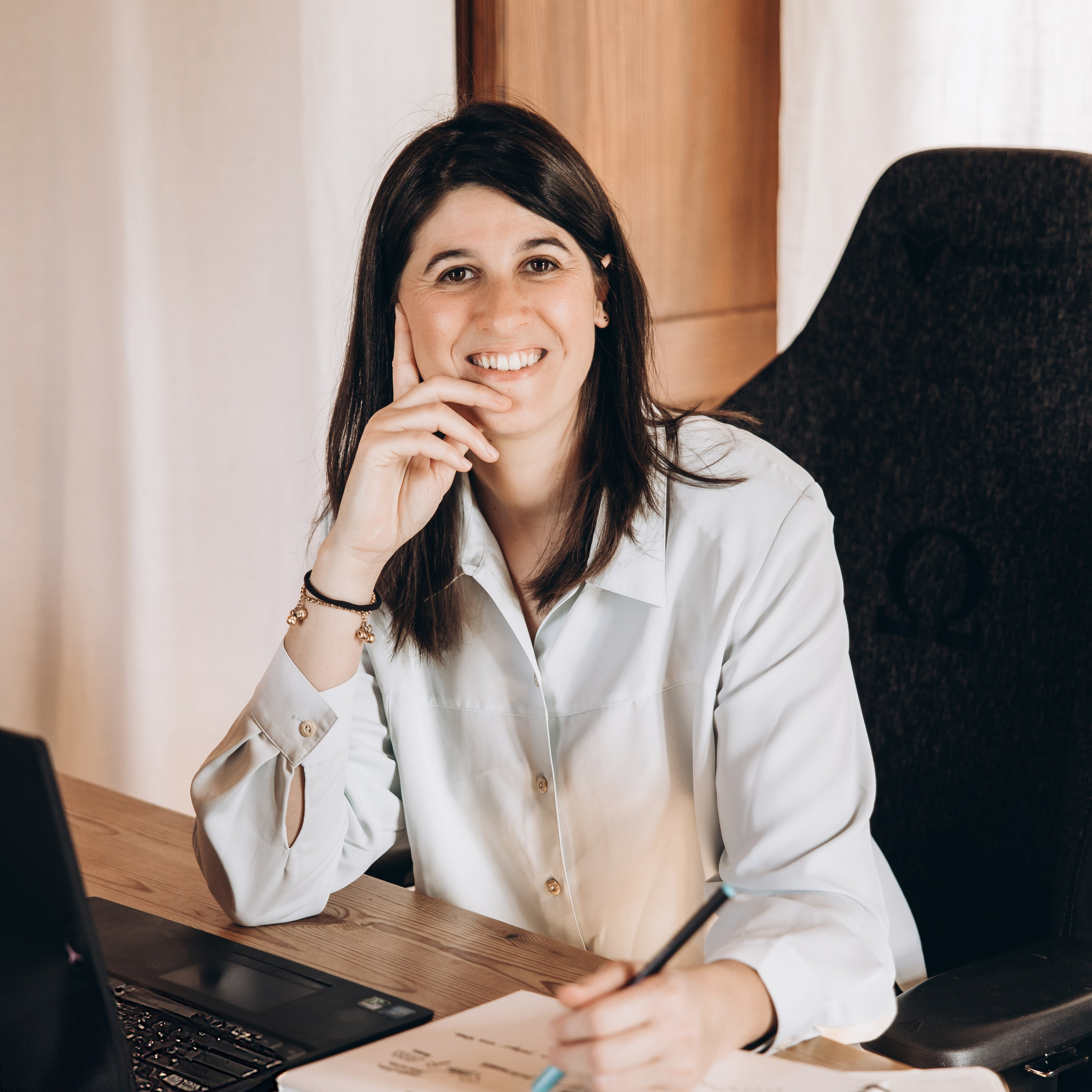 Branding and social media photography. Eugénie Smirnova — your photographer in Toulouse and southwest France