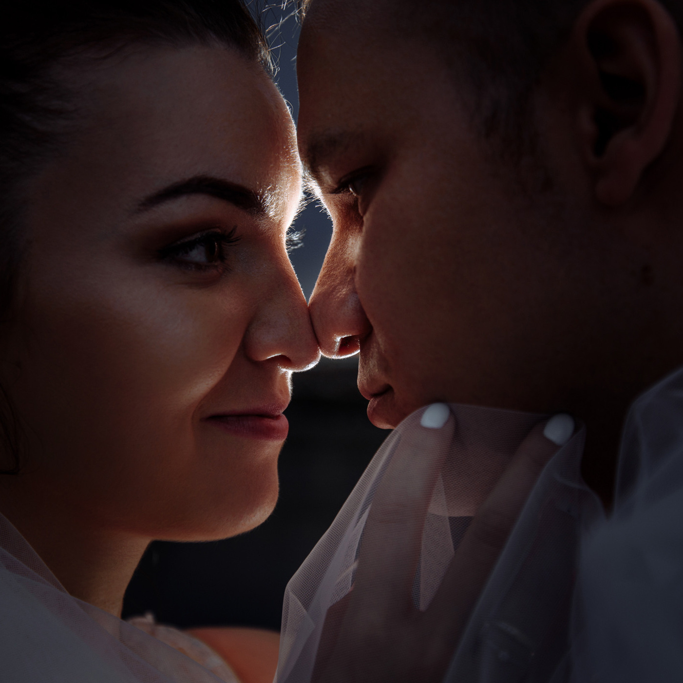 Portret pary młodej – klasyczna fotografia ślubna