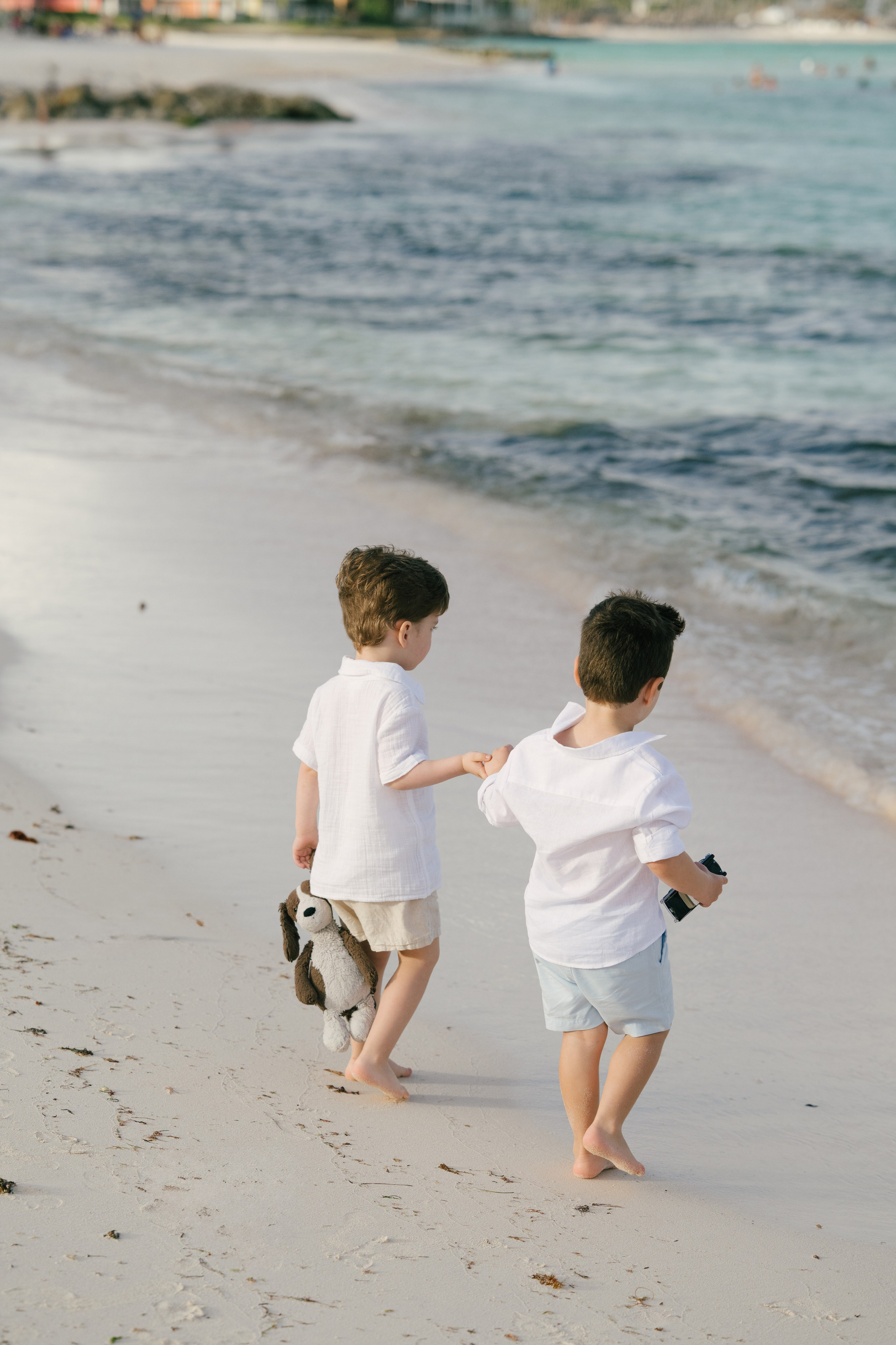 Punta Cana Family Photography — Jaime Family at Villa Lorenne by Volalto