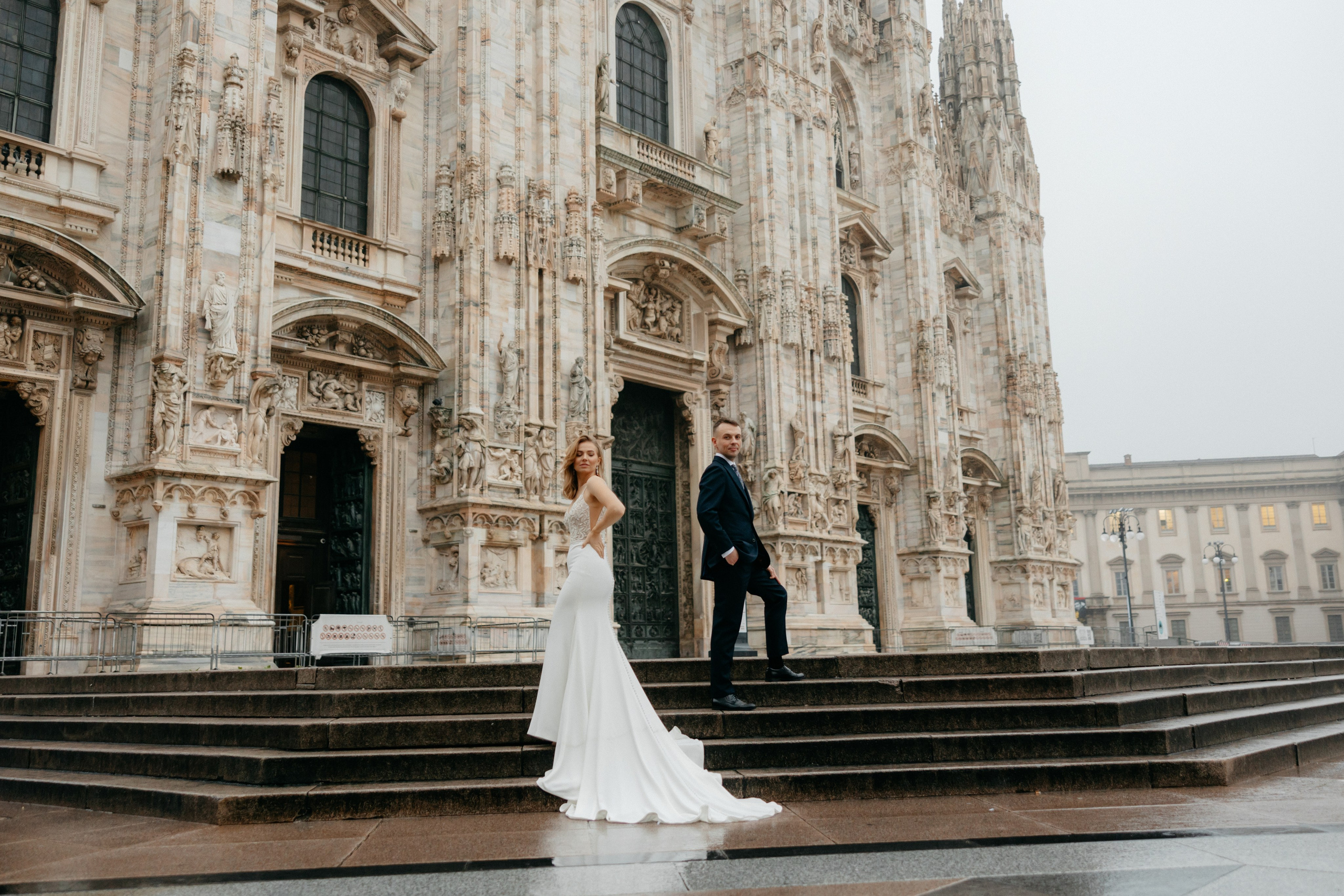 Od stylowych ulic Mediolanu po spokojne brzegi Jeziora Como 🩵. Fotograf Siedlce