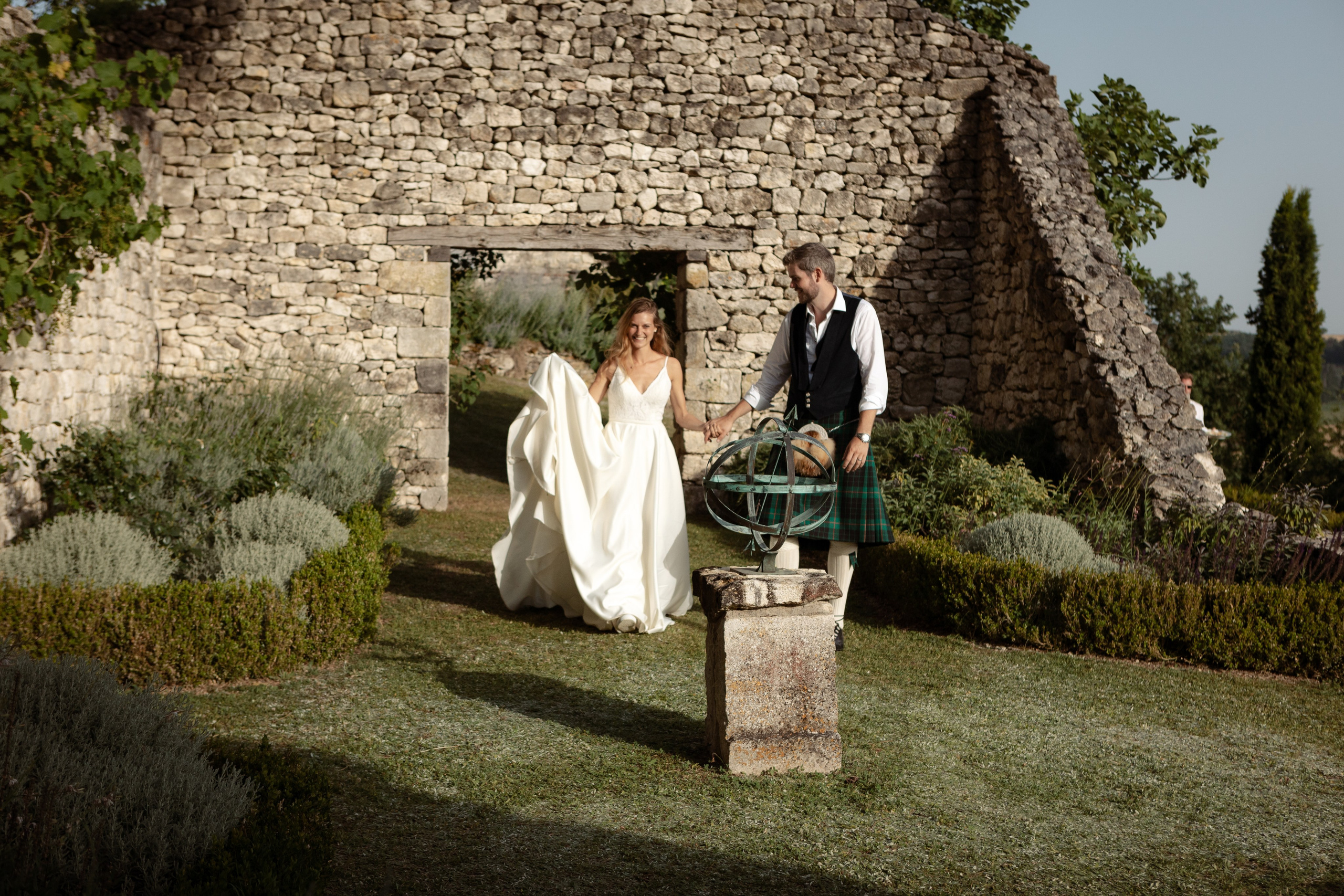 Mariage anglo-écossais à Souquet Hall, Aquitaine, France. Eugénie Smirnova — Photographe à Toulouse et dans le Sud-Ouest
