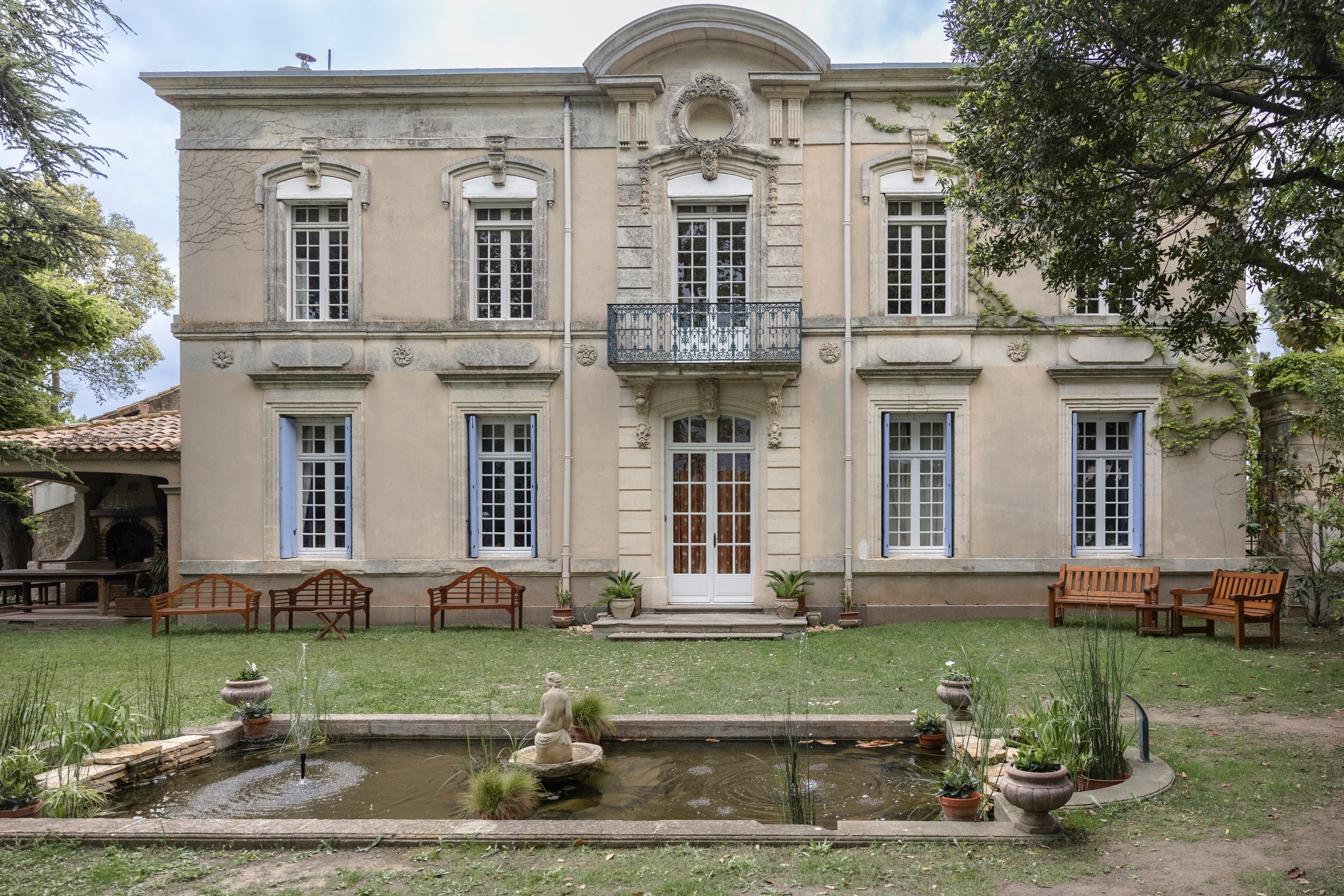 LES PLUS MAGNIFIQUES CHÂTEAU DE MARIAGE DU SUD-OUEST DE LA FRANCE (Mise à jour 2025). Eugénie Smirnova — photographe à Toulouse et dans le sud-ouest de la France