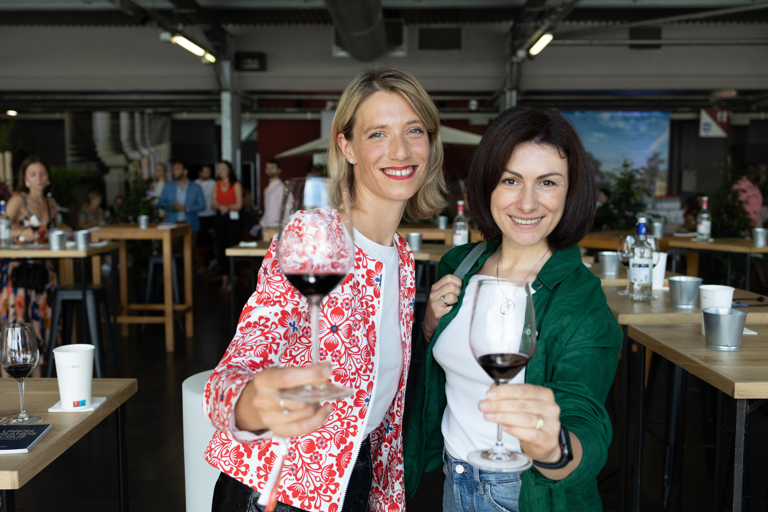 A visit to “UNION GRANDS CRUS”. Eugenie Smirnova — wedding, corporate and lifestyle photographer in Toulouse and Southwest France