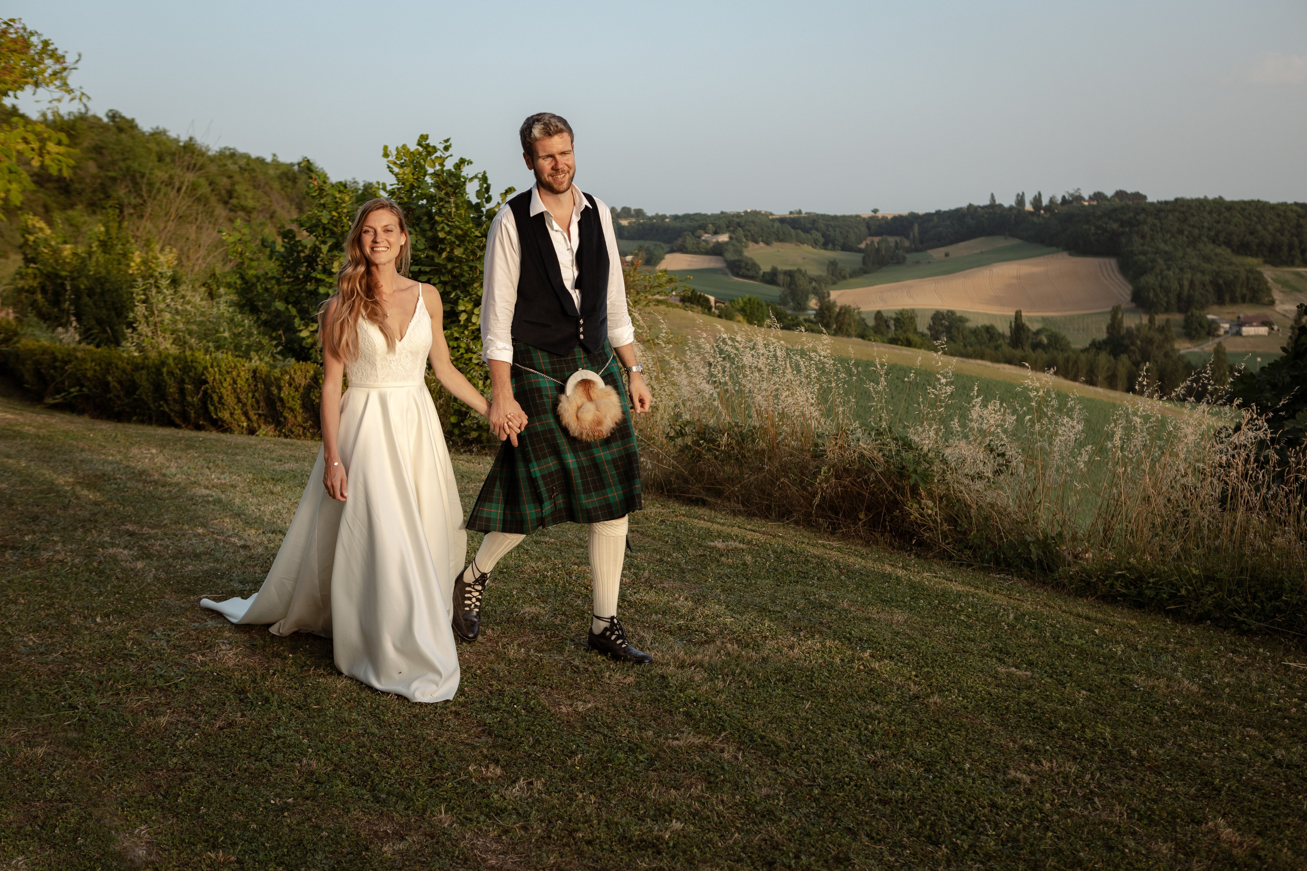 Mariage anglo-écossais à Souquet Hall, Aquitaine, France. Eugénie Smirnova — Photographe à Toulouse et dans le Sud-Ouest