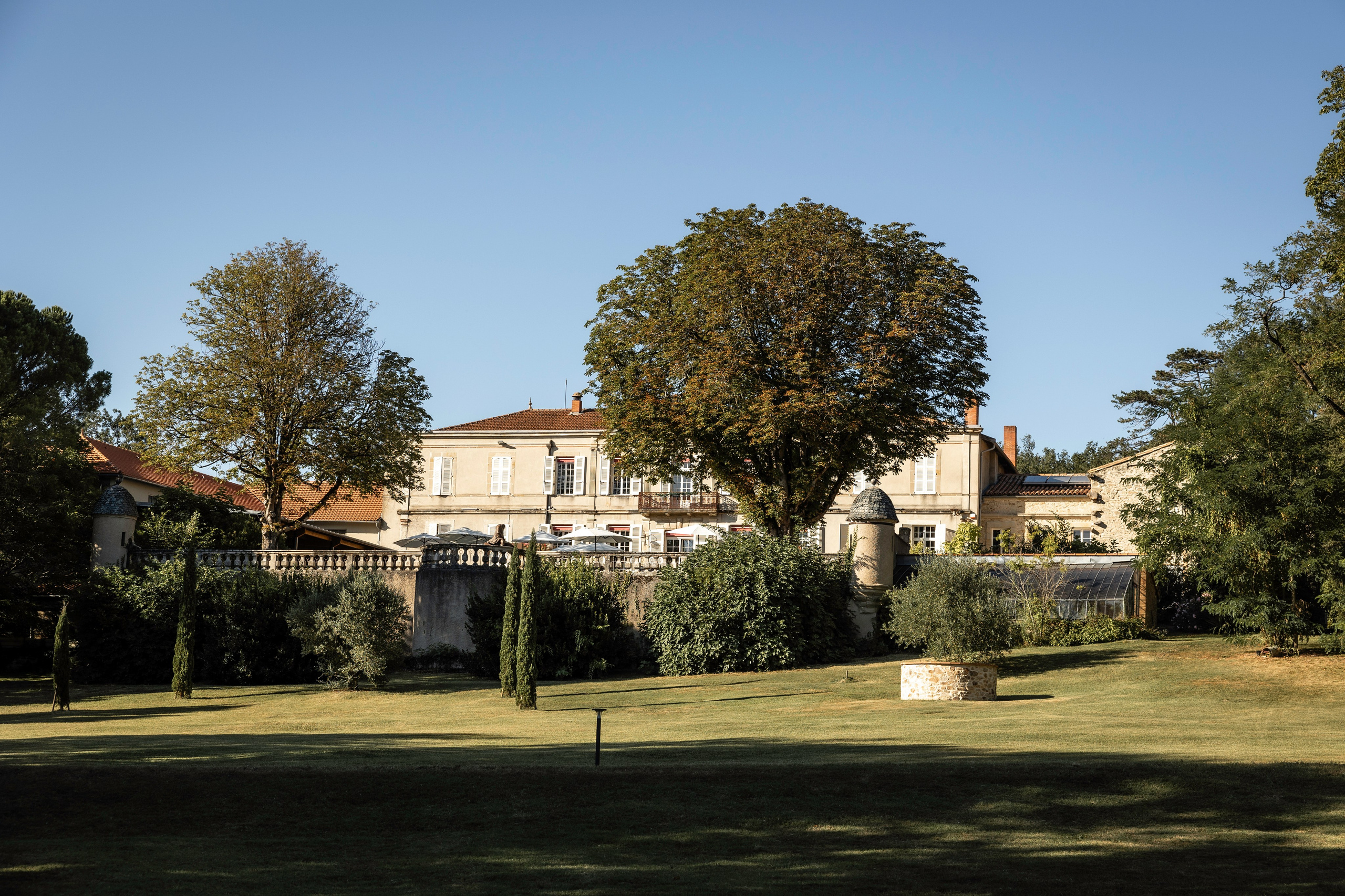 LES PLUS MAGNIFIQUES CHÂTEAU DE MARIAGE DU SUD-OUEST DE LA FRANCE (Mise à jour 2025). Eugénie Smirnova — photographe à Toulouse et dans le sud-ouest de la France