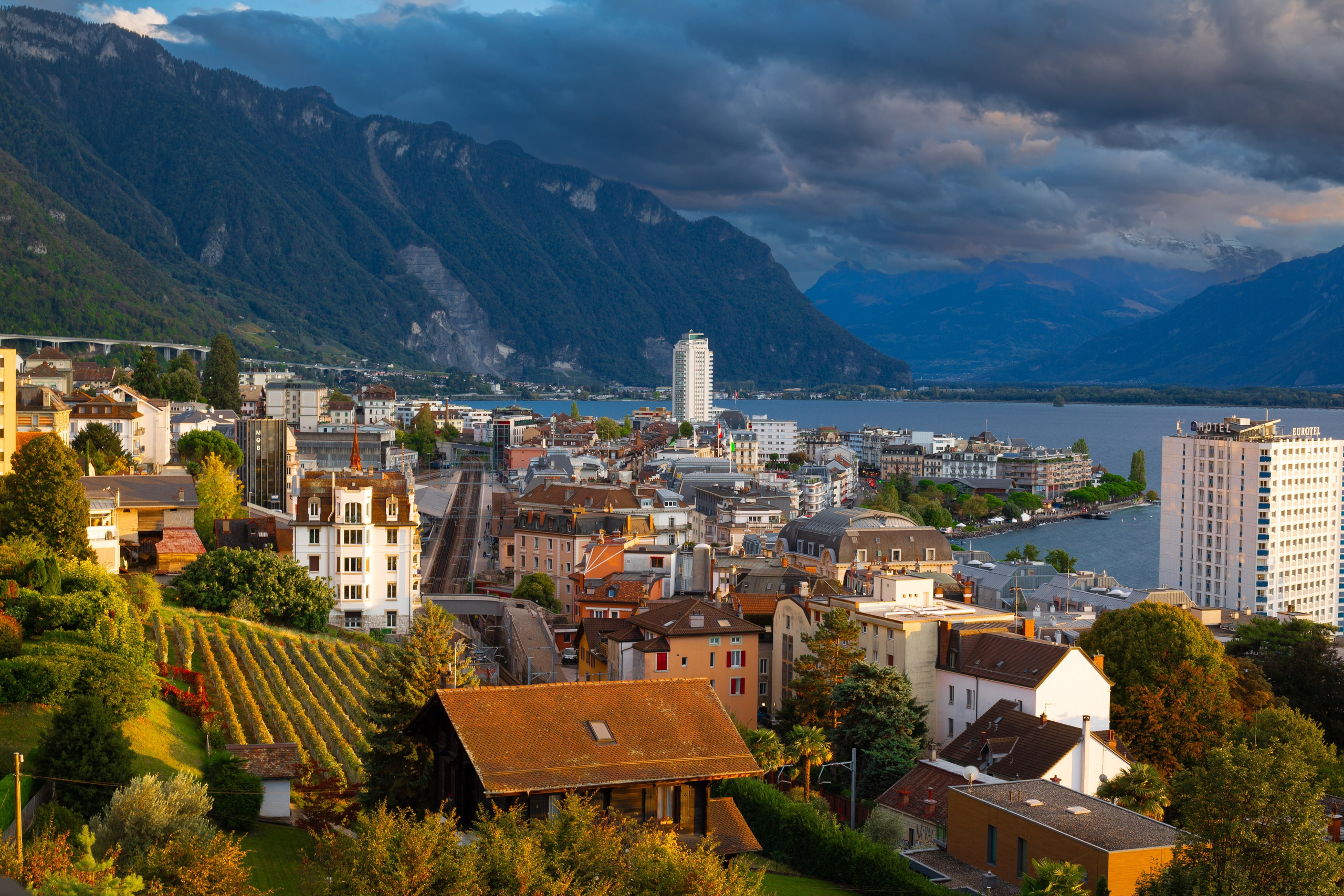 Beauty hunters. Portret photographer in Switzerland Artur Magpie