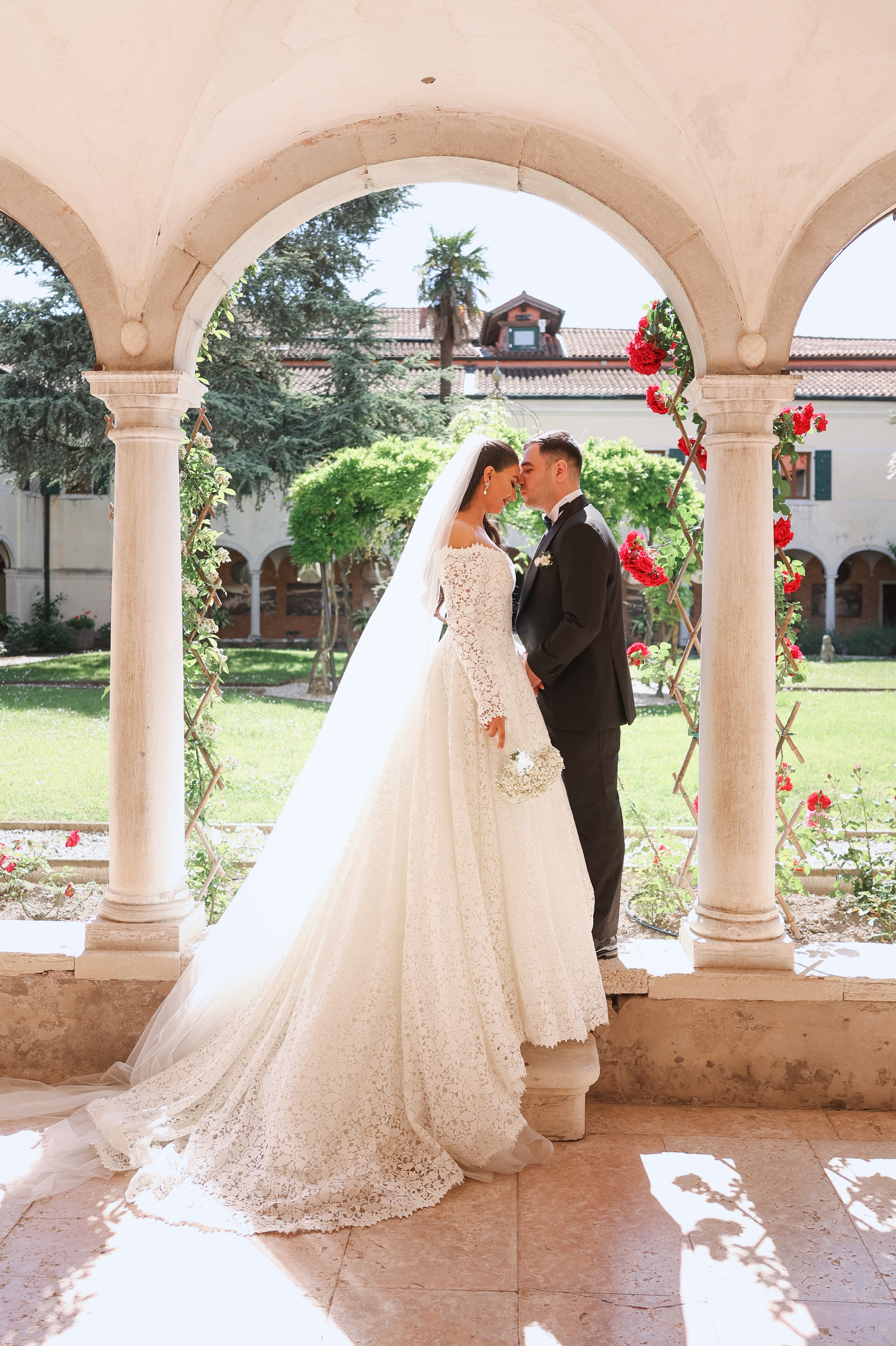 Bride and groom on San Lazzaro degli Armeni island