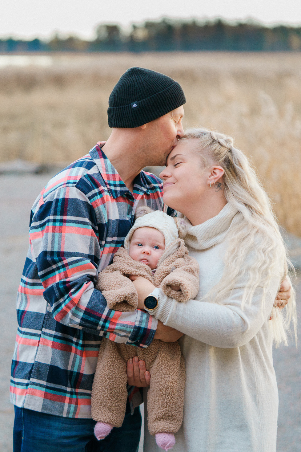 Perhekuvaus miljöössä Espoossa