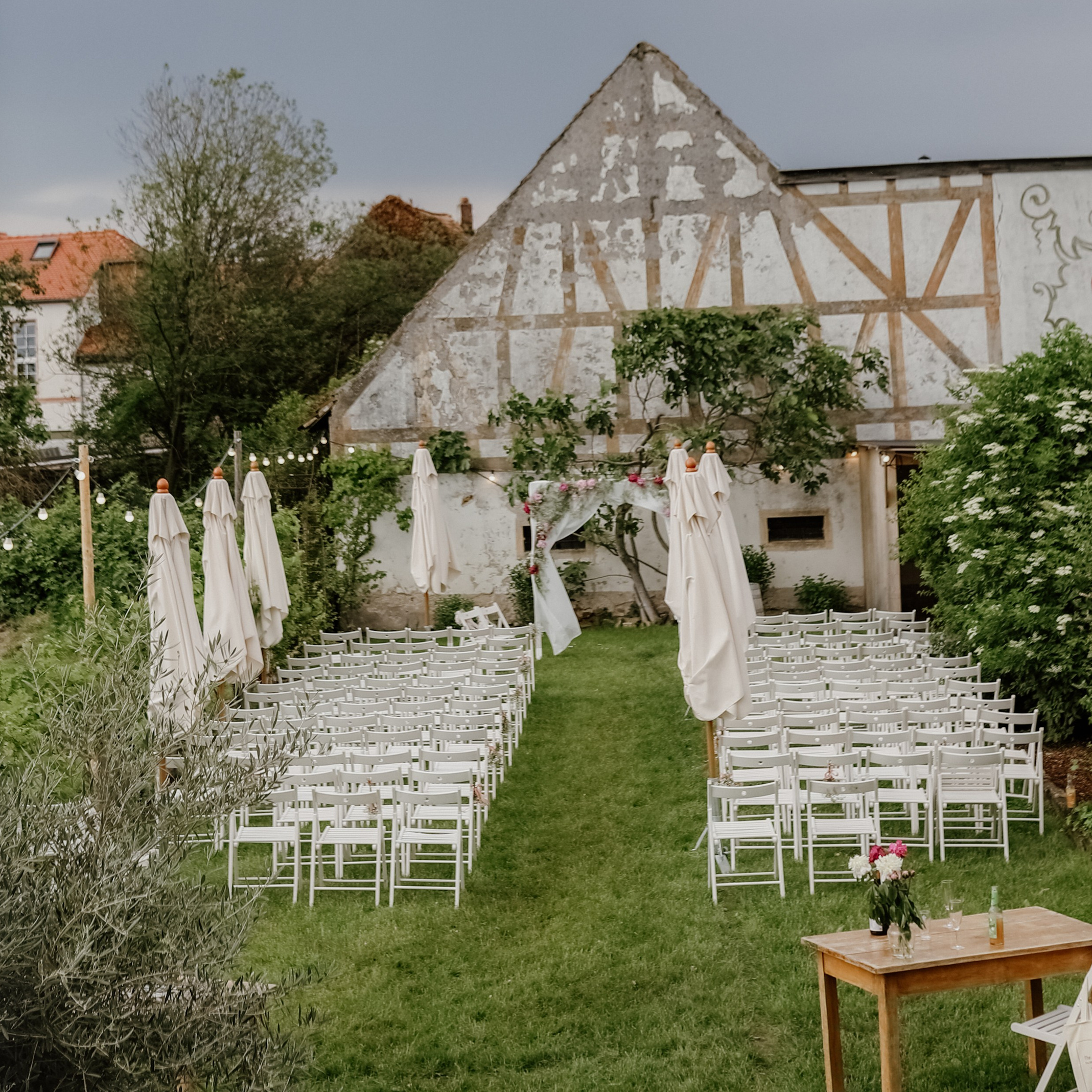 HOCHZEIT IN WEINHAUS MOTZENBÄCKER. Hochzeitsfotograf und Familienfotograf in Neustadt an der Weinstraße, Haßloch, Ludwigshafen, Speyer und Landau - Ekaterina Seoud