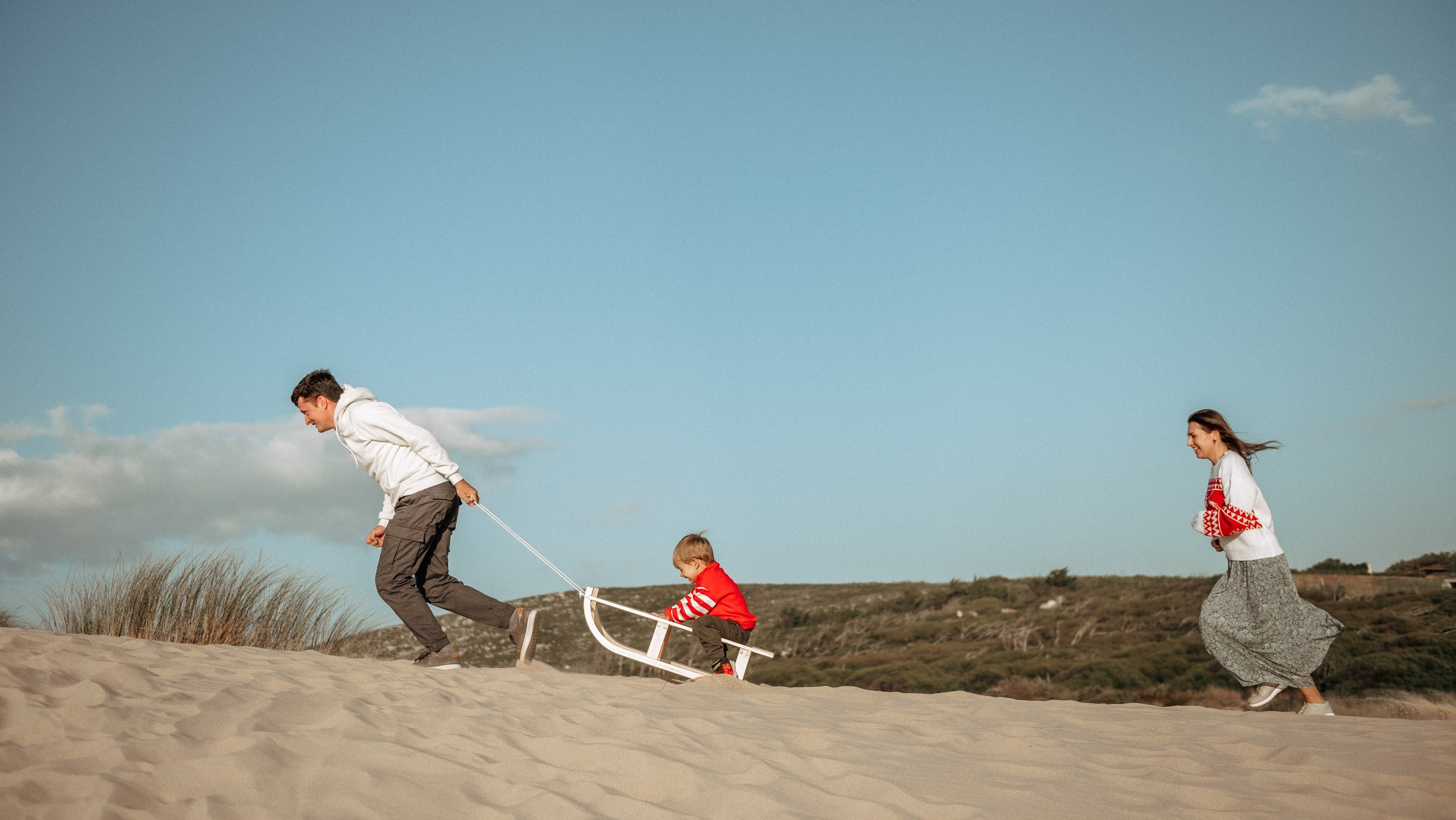 Christmas Family Photoshoot on the Beach, Photoshoot on the Beach in Portugal, Photoshoot on the Beach in Guincho, New Year's Family Photoshoot on the Beach