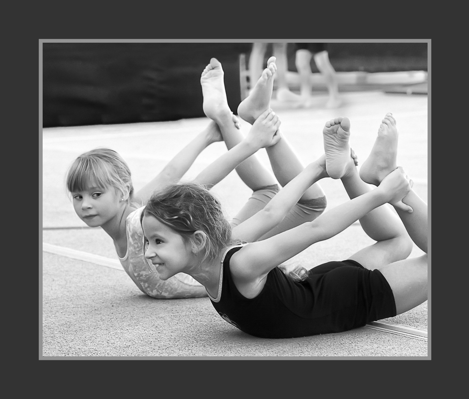 «ОСТАВЛЕННЫЙ» — город Припять после аварии на Чернобыле. Фотограф, коллекционер винтажных открыток и создатель историй на пересечении прошлого и личного. Ирина Дайнакова