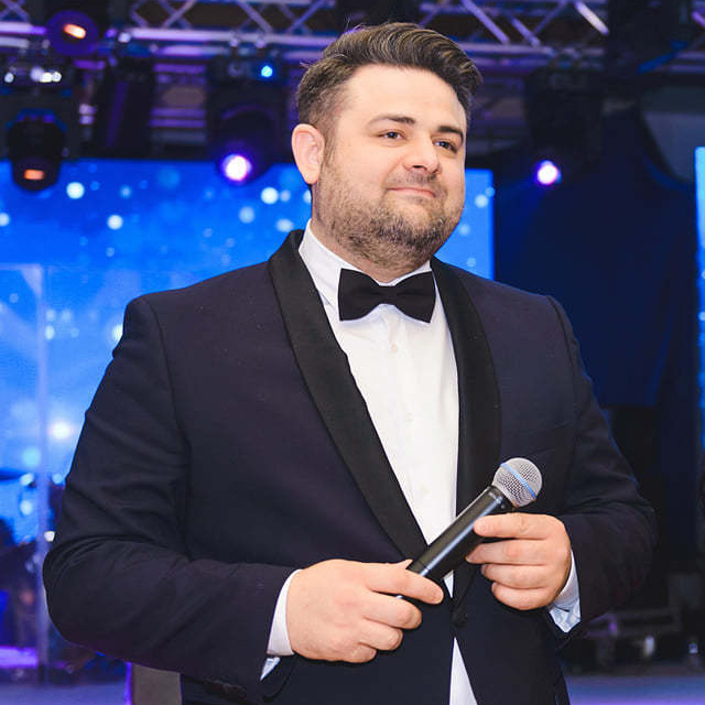 Евгений Янко ведущий