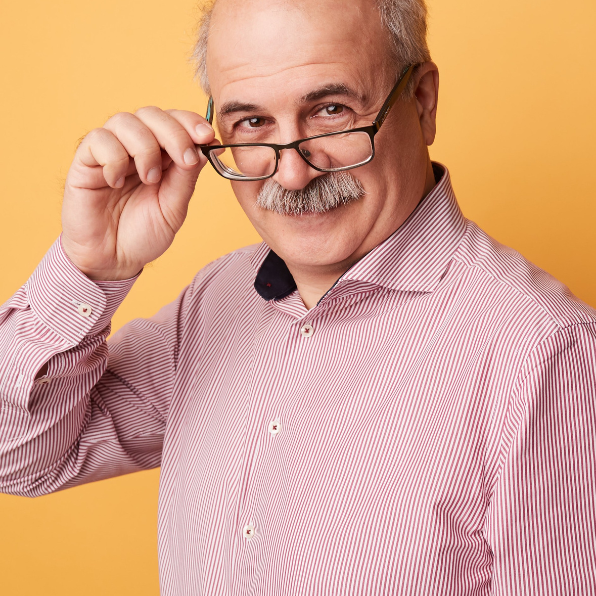 Бесплатные уроки фотографии / Lecții gratuite de fotografie. Școala de fotografie lui Roman Ribaliov. Orașul Chișinău, Moldova