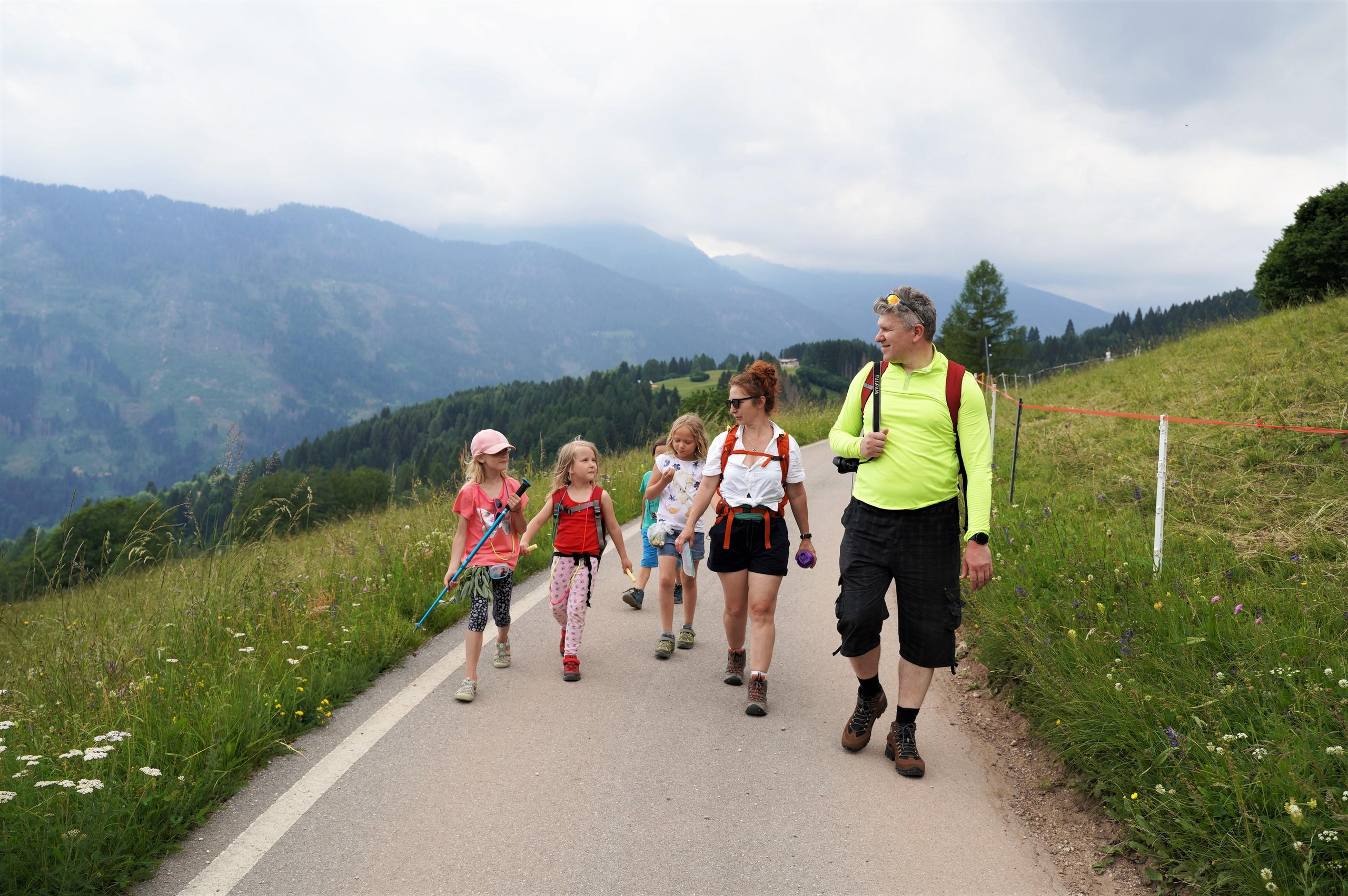 СПИСОК ВЕЩЕЙ В ПАЛАТОЧНЫЙ ЛАГЕРЬ. Семейные лагеря в Европе с Ниной Янечковой и Ириной Зиновьевой