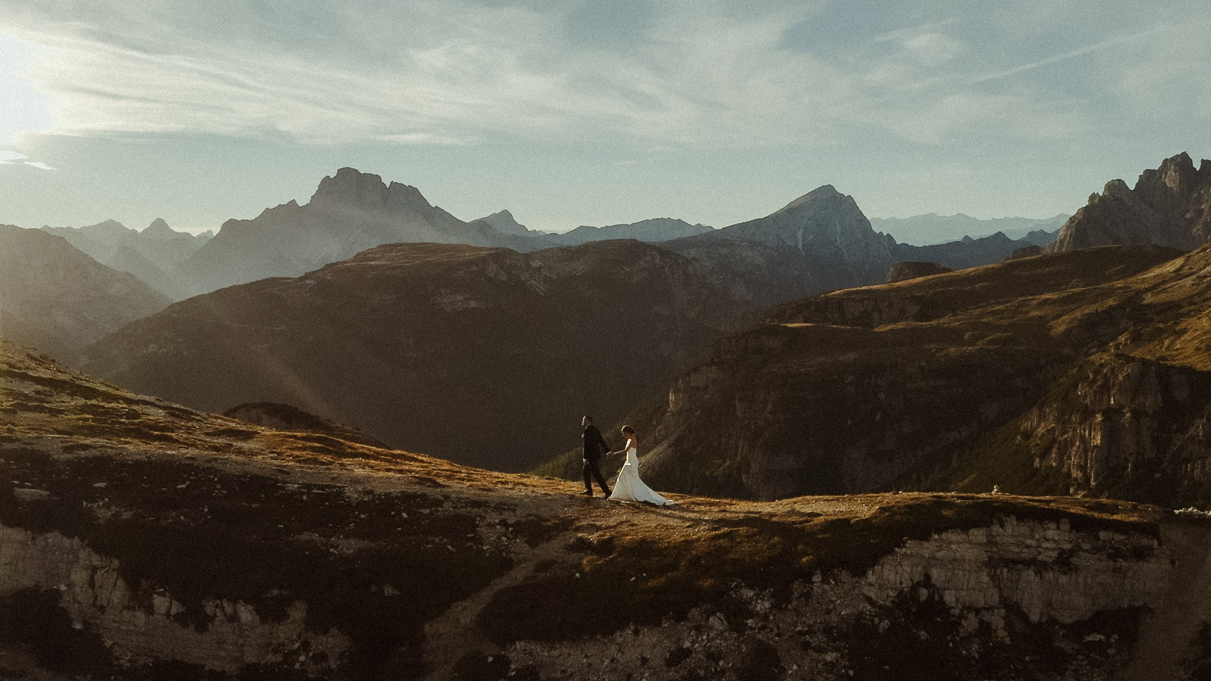 Faroe Islands Elopement Guideline. Iceland elopement photographer & videographer
