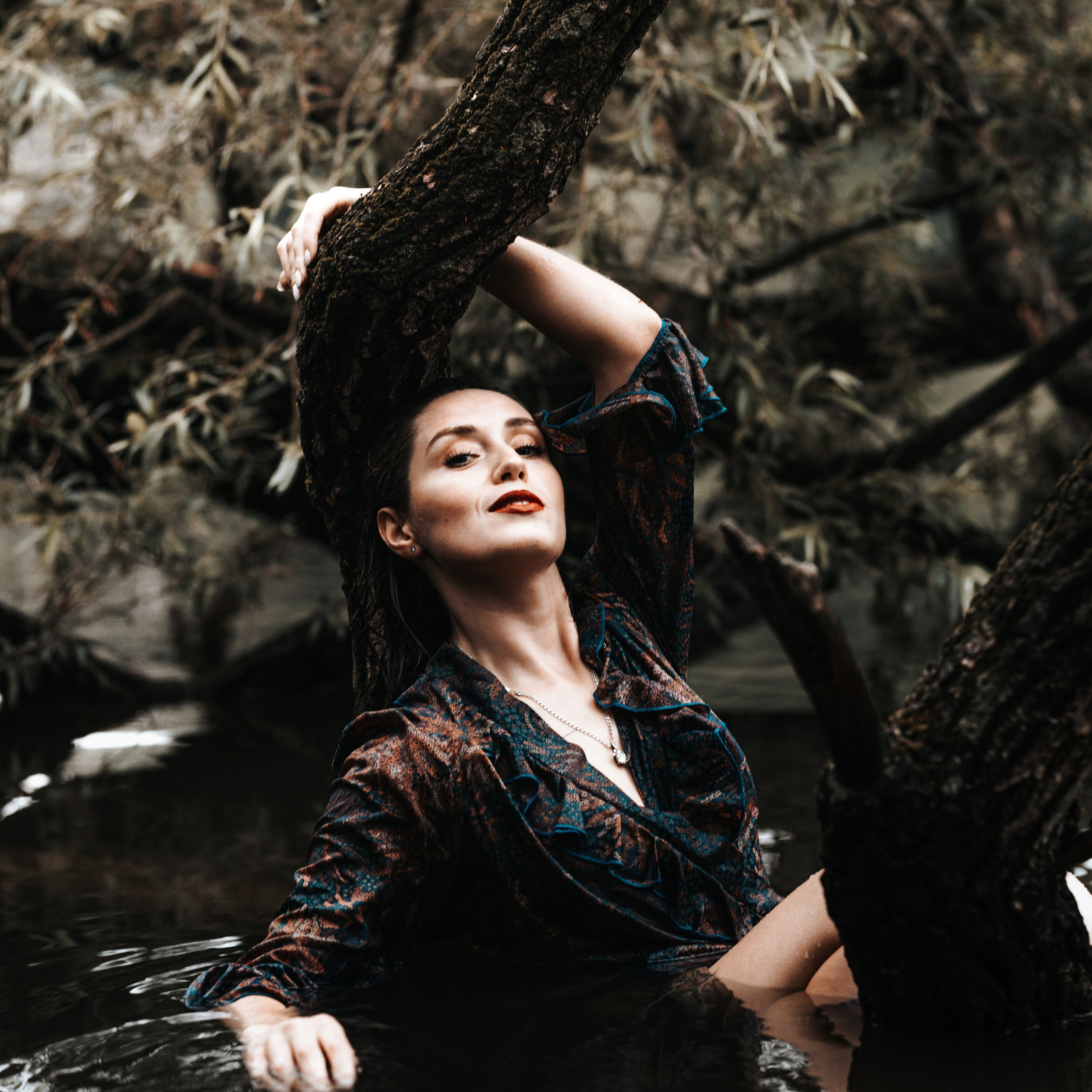 WORKSHOPS. Dana Lišková — Empathetic Photographer | Introspective Artist |Neurodivergent Coach | Founder of Artepy.cz