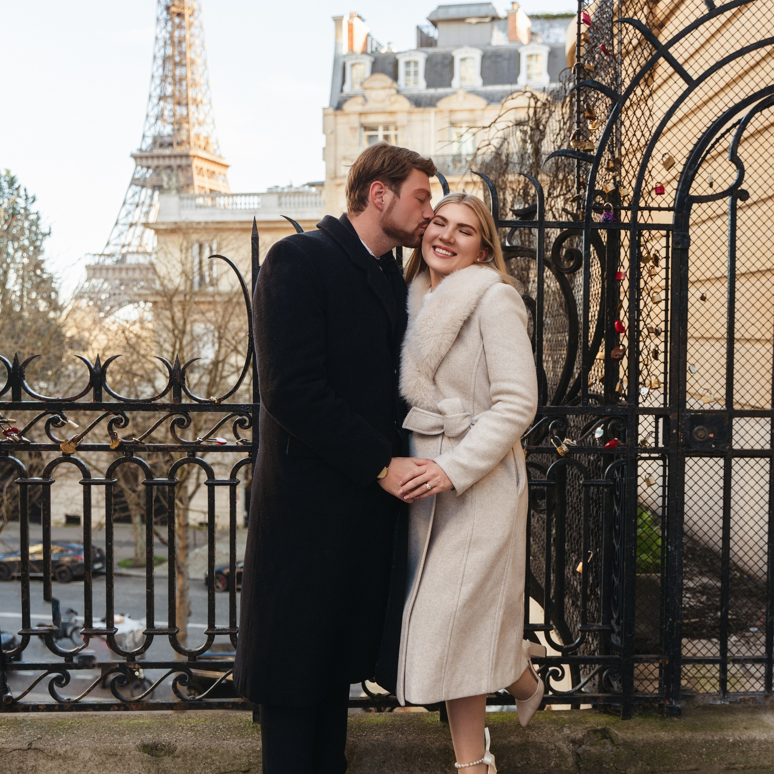 Photographer in Paris Yulia Shkadina | Couples, engagement, pre-wedding, individual photo-shoots in Paris at the best locations