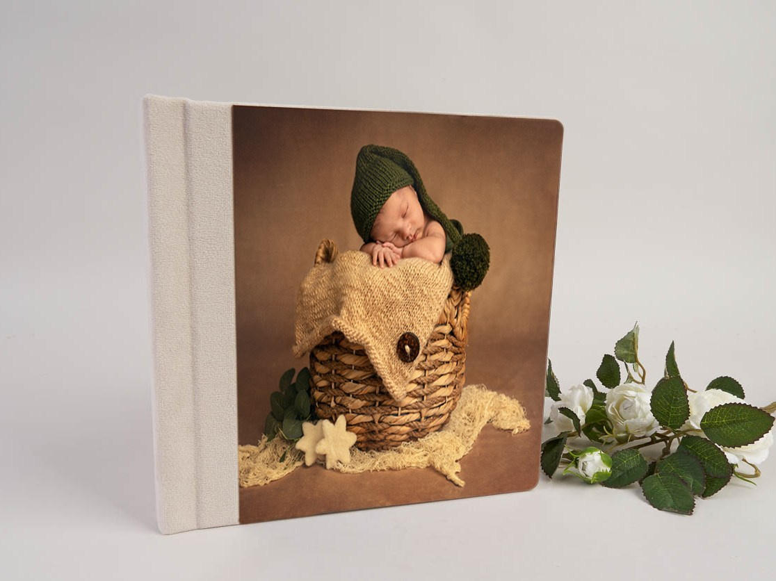 Products and prices for customers. Stevenage, Hertfordshire family, maternity and newborn photographer