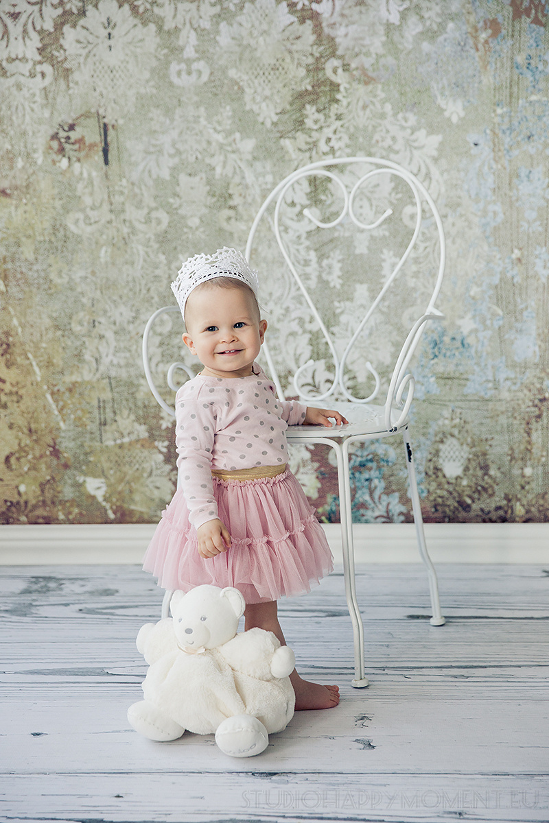 Yksivuotiskuvaus studio