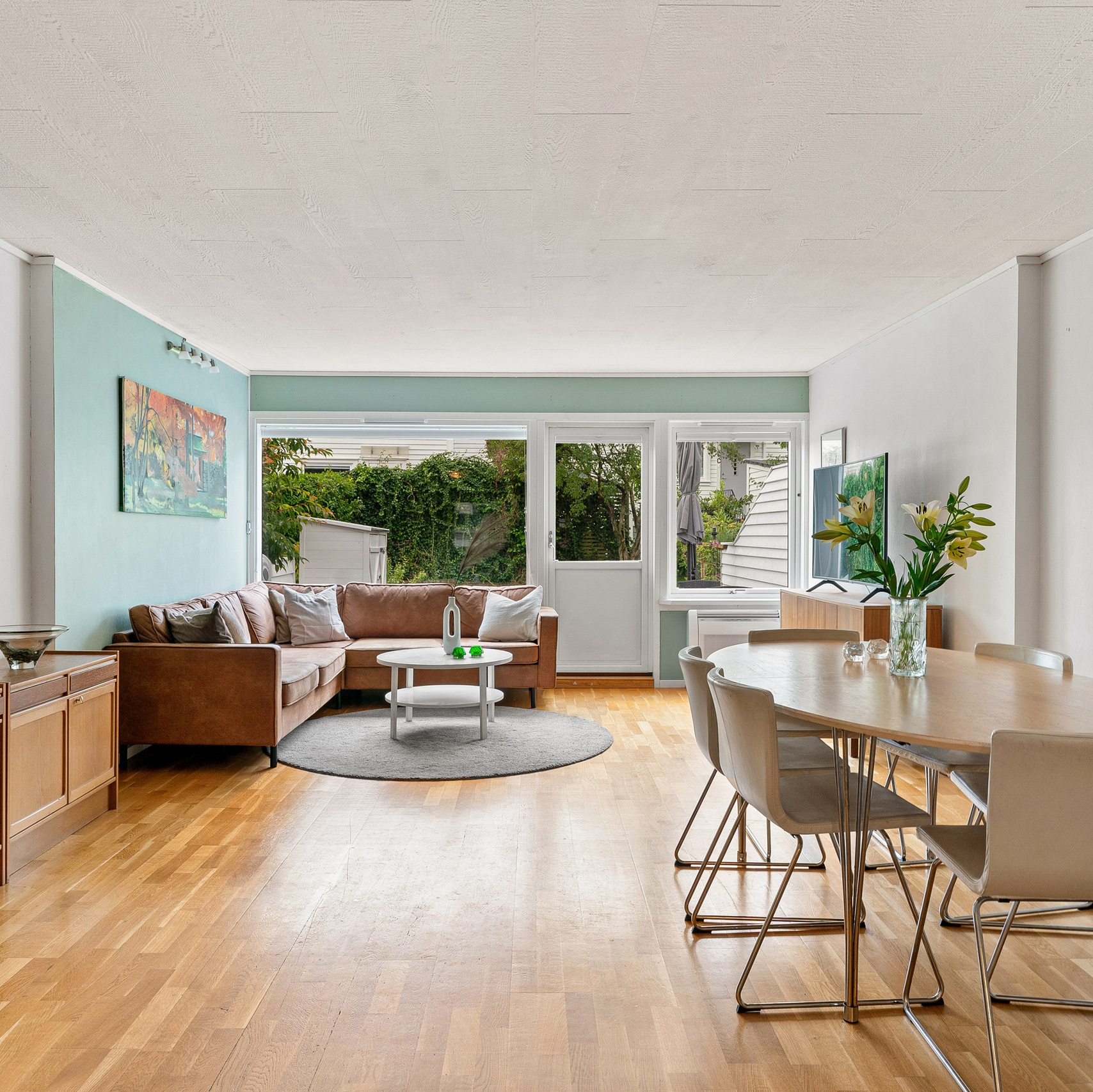 Fotografii Proprietati Imobiliare. MGA STUDIO ART — Fotograf evenimente